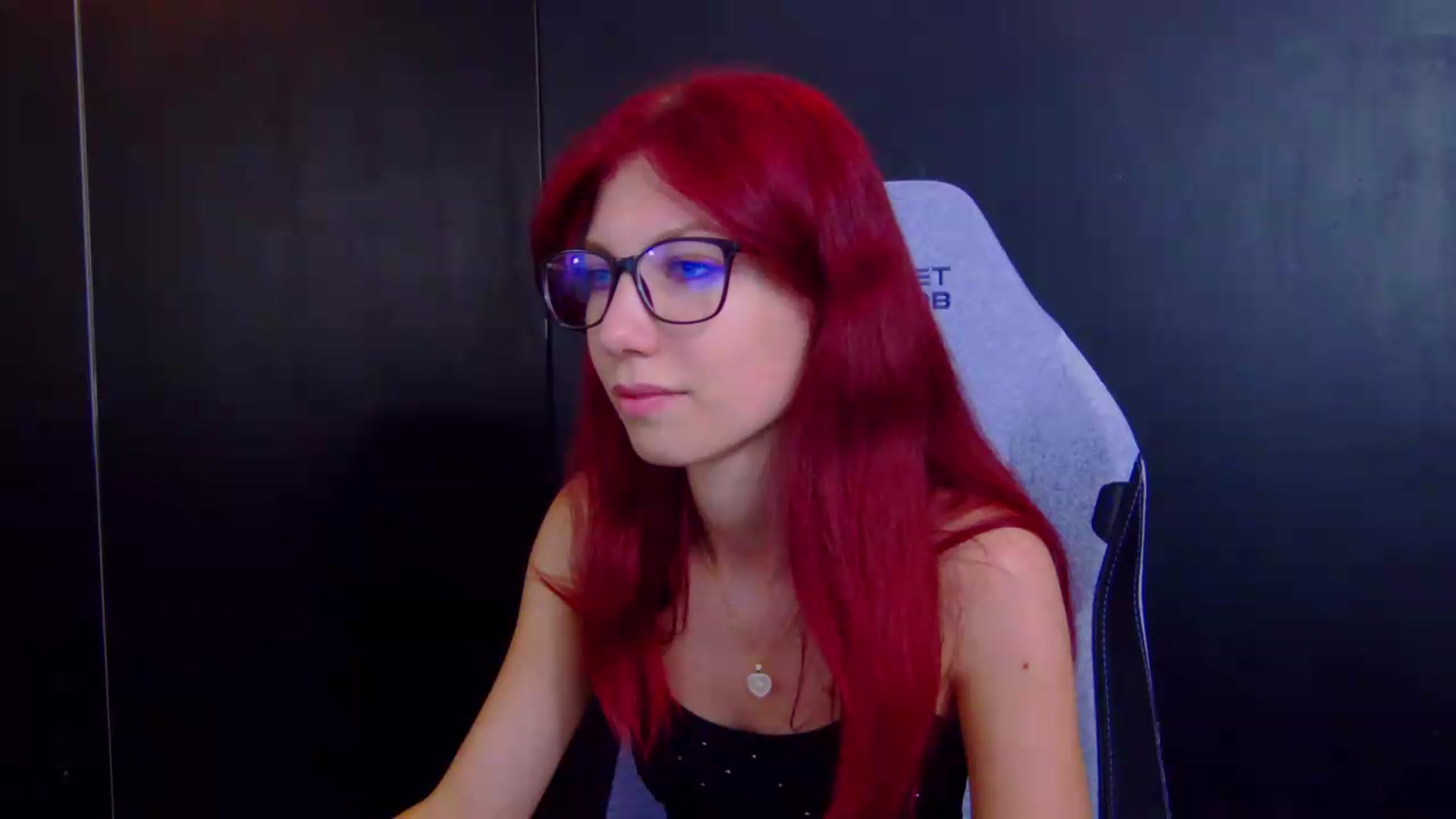 Gallery image thumbnail from Yasemina's myfreecams stream on, 07/21/2026, 24:26 image 13 of 20