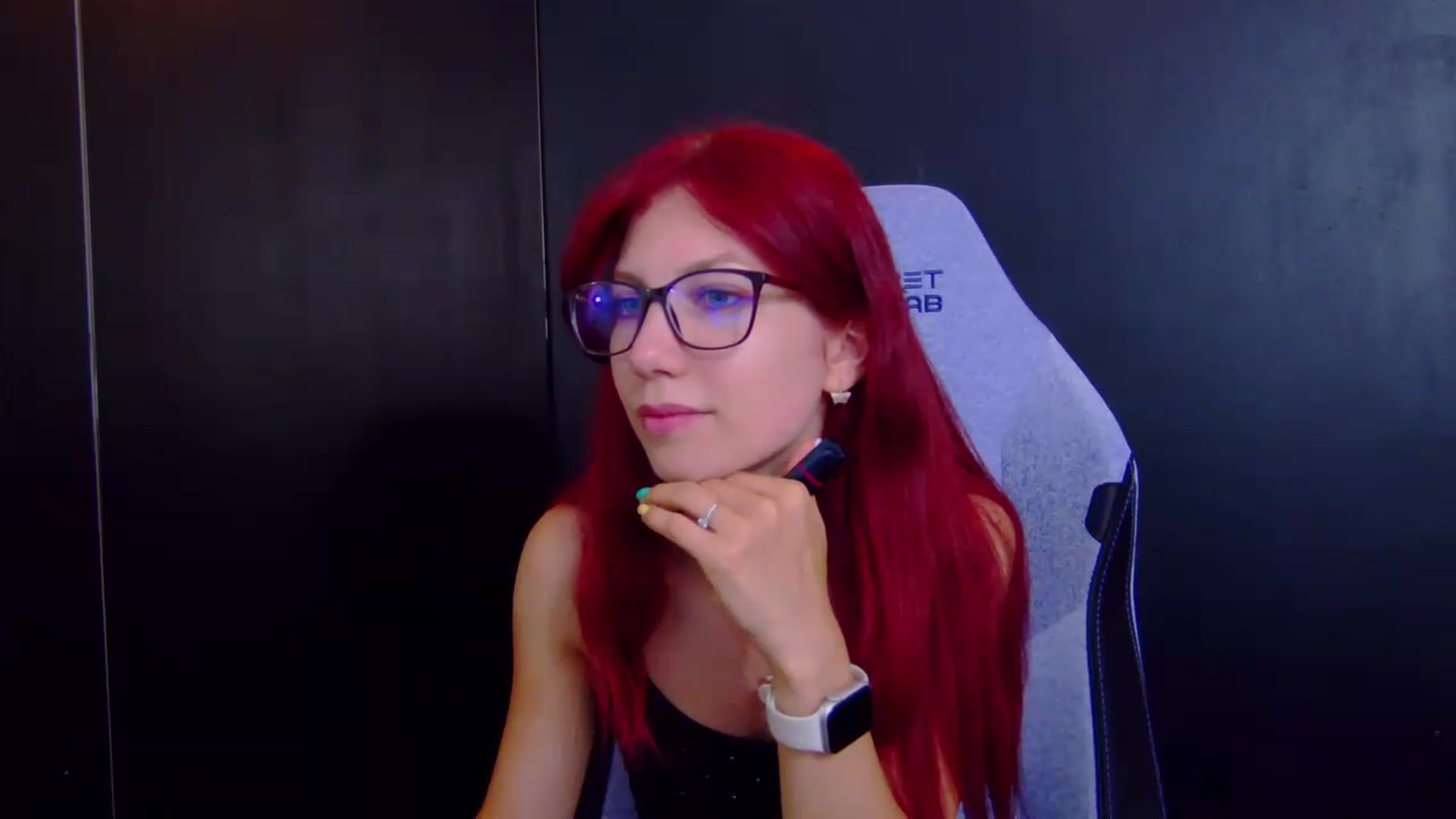 Gallery image thumbnail from Yasemina's myfreecams stream on, 07/21/2026, 24:26 image 17 of 20