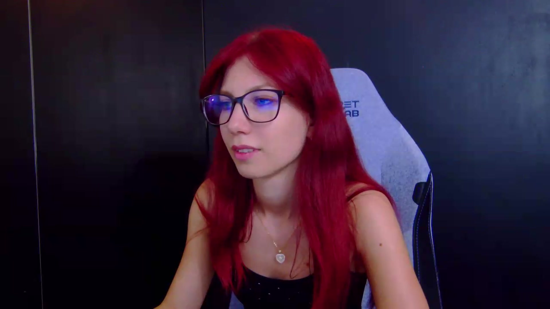 Gallery image thumbnail from Yasemina's myfreecams stream on, 07/21/2026, 24:26 image 12 of 20