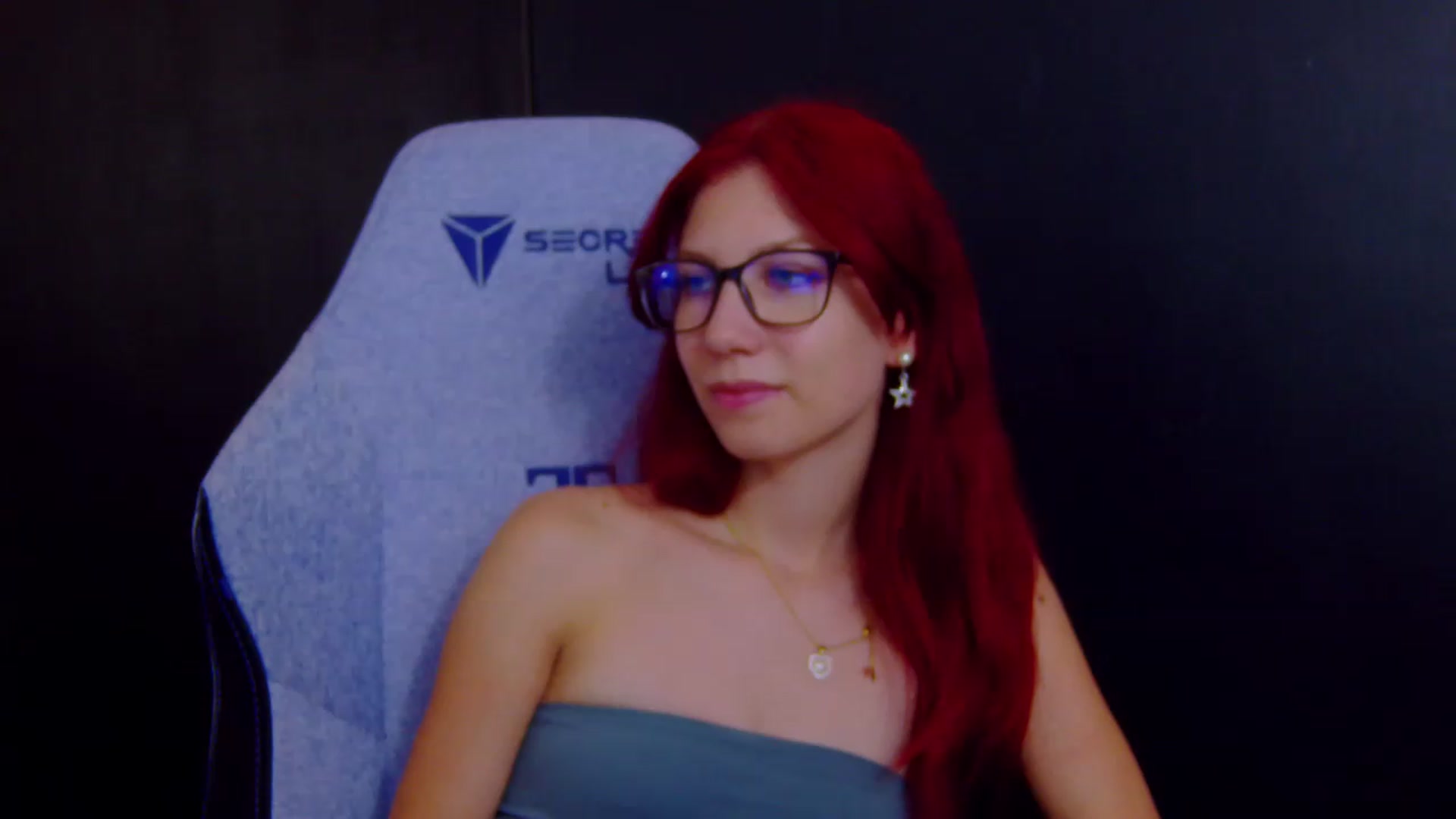 Gallery image thumbnail from Yasemina's myfreecams stream on, 07/23/2026, 24:32 image 5 of 20