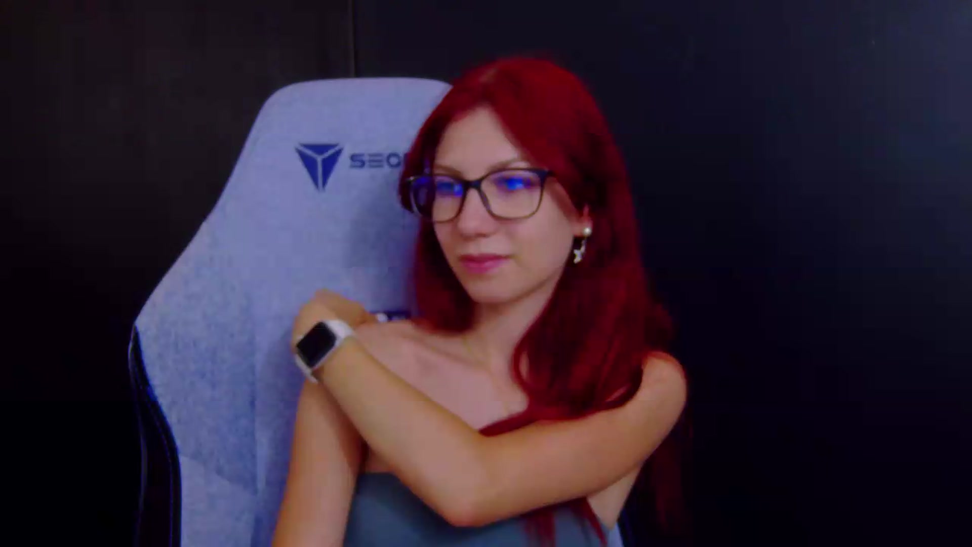 Gallery image thumbnail from Yasemina's myfreecams stream on, 07/23/2026, 24:32 image 3 of 20