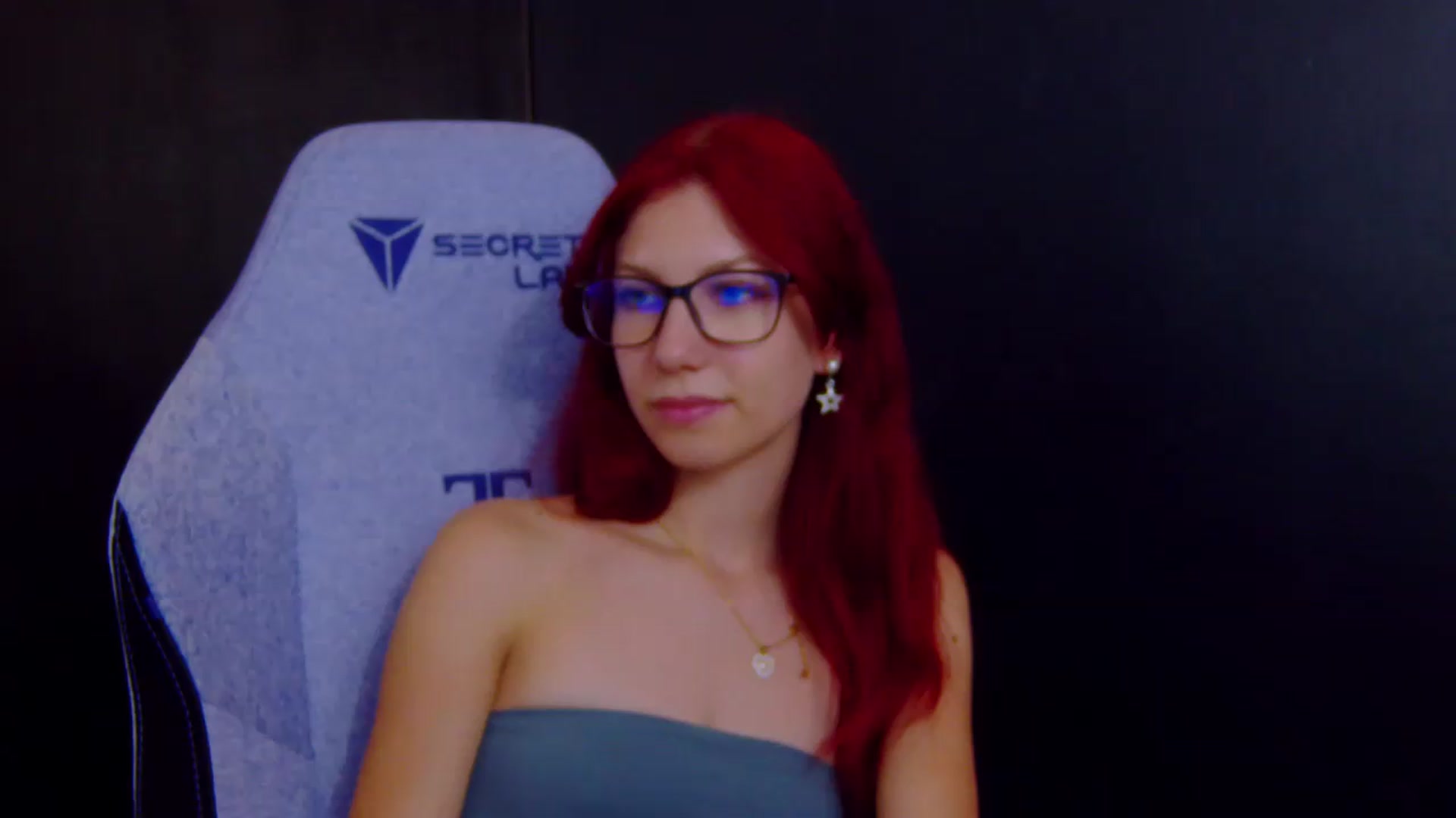 Gallery image thumbnail from Yasemina's myfreecams stream on, 07/23/2026, 24:32 image 8 of 20