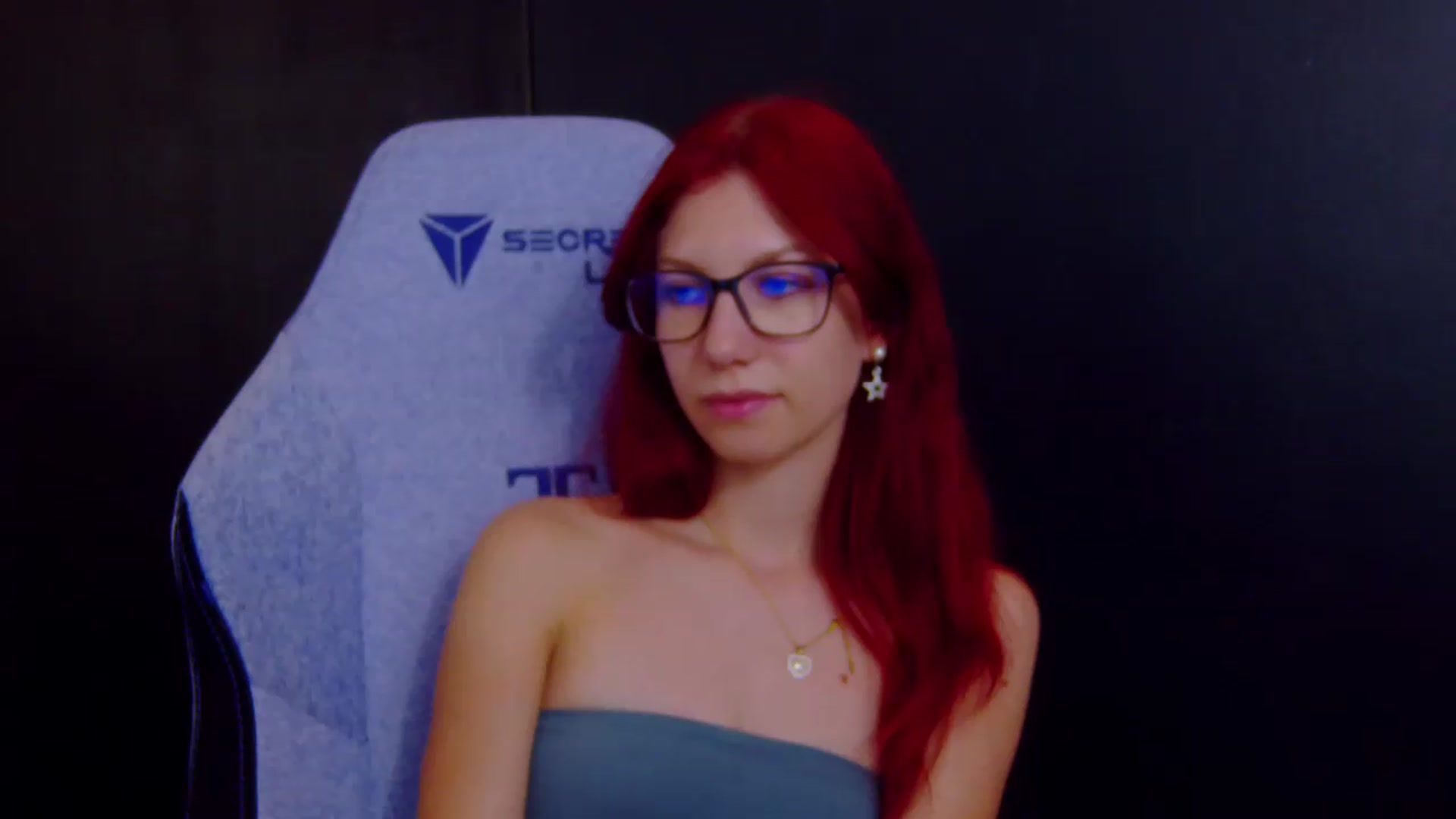 Gallery image thumbnail from Yasemina's myfreecams stream on, 07/23/2026, 24:32 image 7 of 20