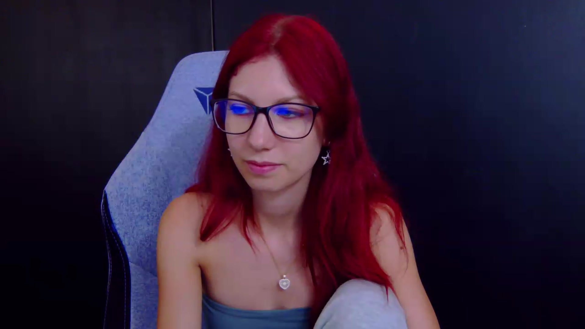 Gallery image thumbnail from Yasemina's myfreecams stream on, 07/23/2026, 24:32 image 18 of 20