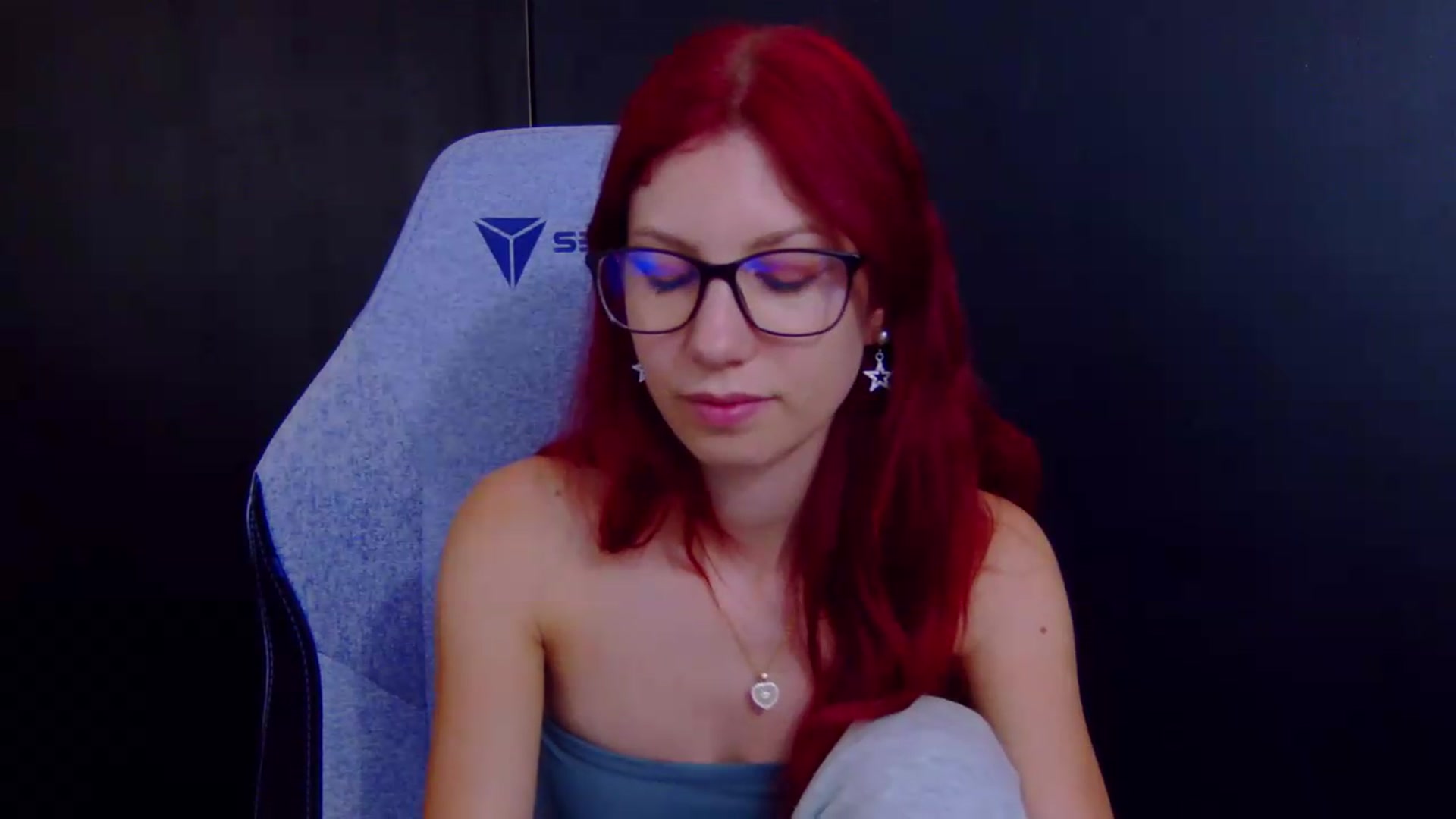 Gallery image thumbnail from Yasemina's myfreecams stream on, 07/23/2026, 24:32 image 14 of 20