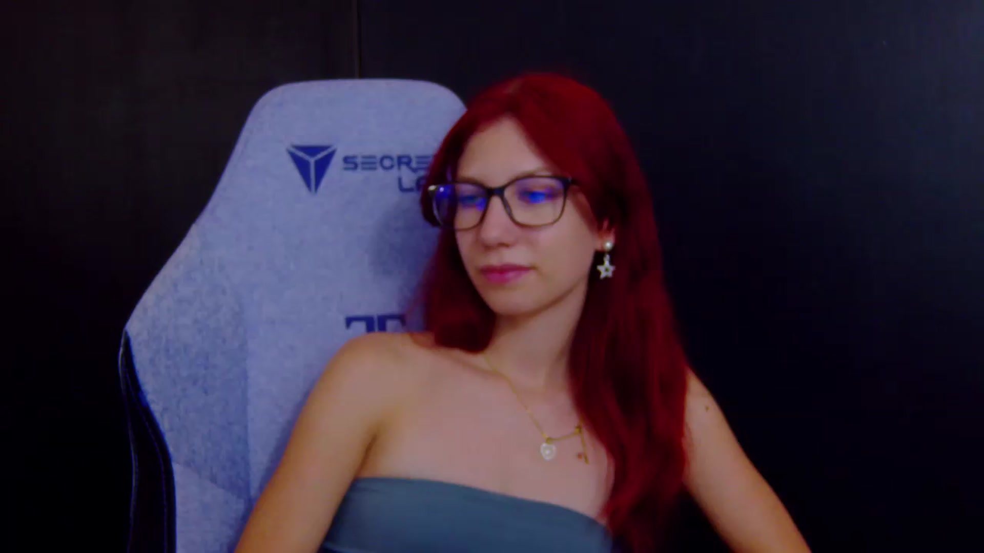 Gallery image thumbnail from Yasemina's myfreecams stream on, 07/23/2026, 24:32 image 6 of 20