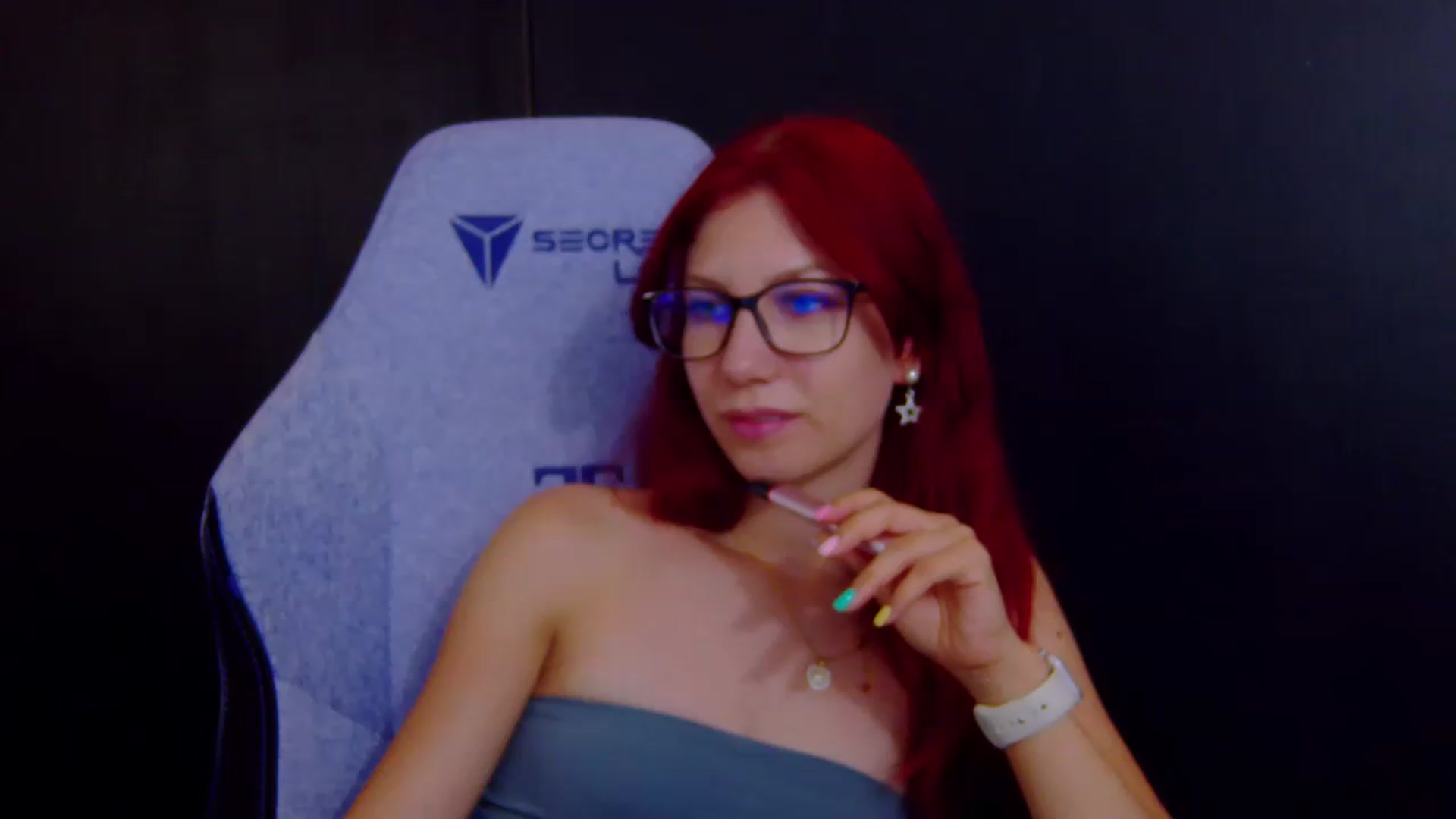 Gallery image thumbnail from Yasemina's myfreecams stream on, 07/23/2026, 24:32 image 9 of 20