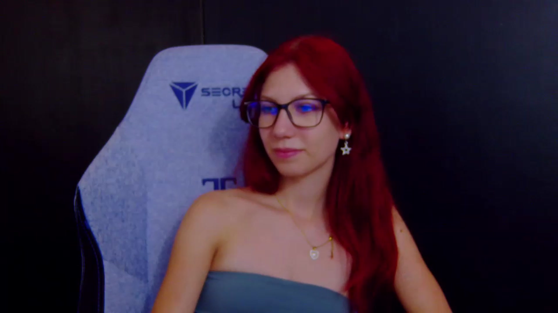Gallery image thumbnail from Yasemina's myfreecams stream on, 07/23/2026, 24:32 image 4 of 20