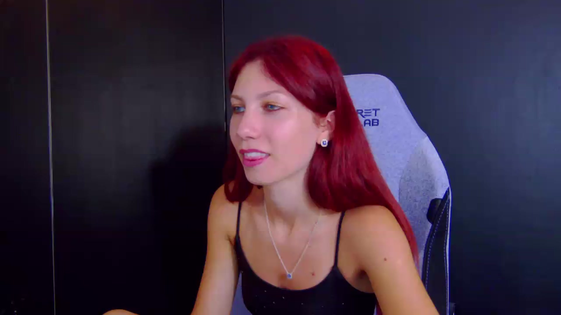 Gallery image thumbnail from Yasemina's myfreecams stream on, 08/05/2026, 15:37 image 16 of 20
