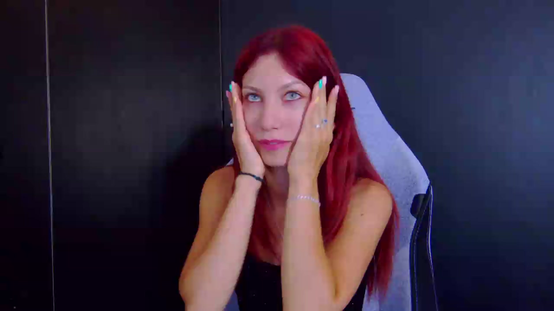 Gallery image thumbnail from Yasemina's myfreecams stream on, 08/05/2026, 15:37 image 3 of 20