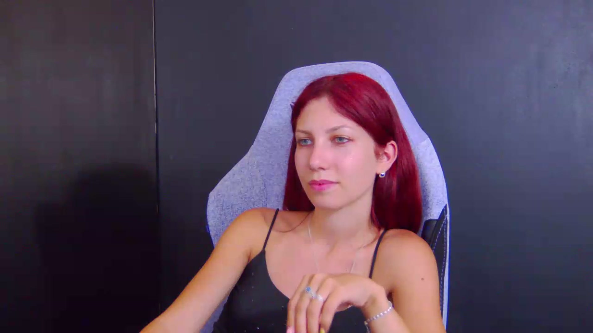 Gallery image thumbnail from Yasemina's myfreecams stream on, 08/05/2026, 19:38 image 12 of 20