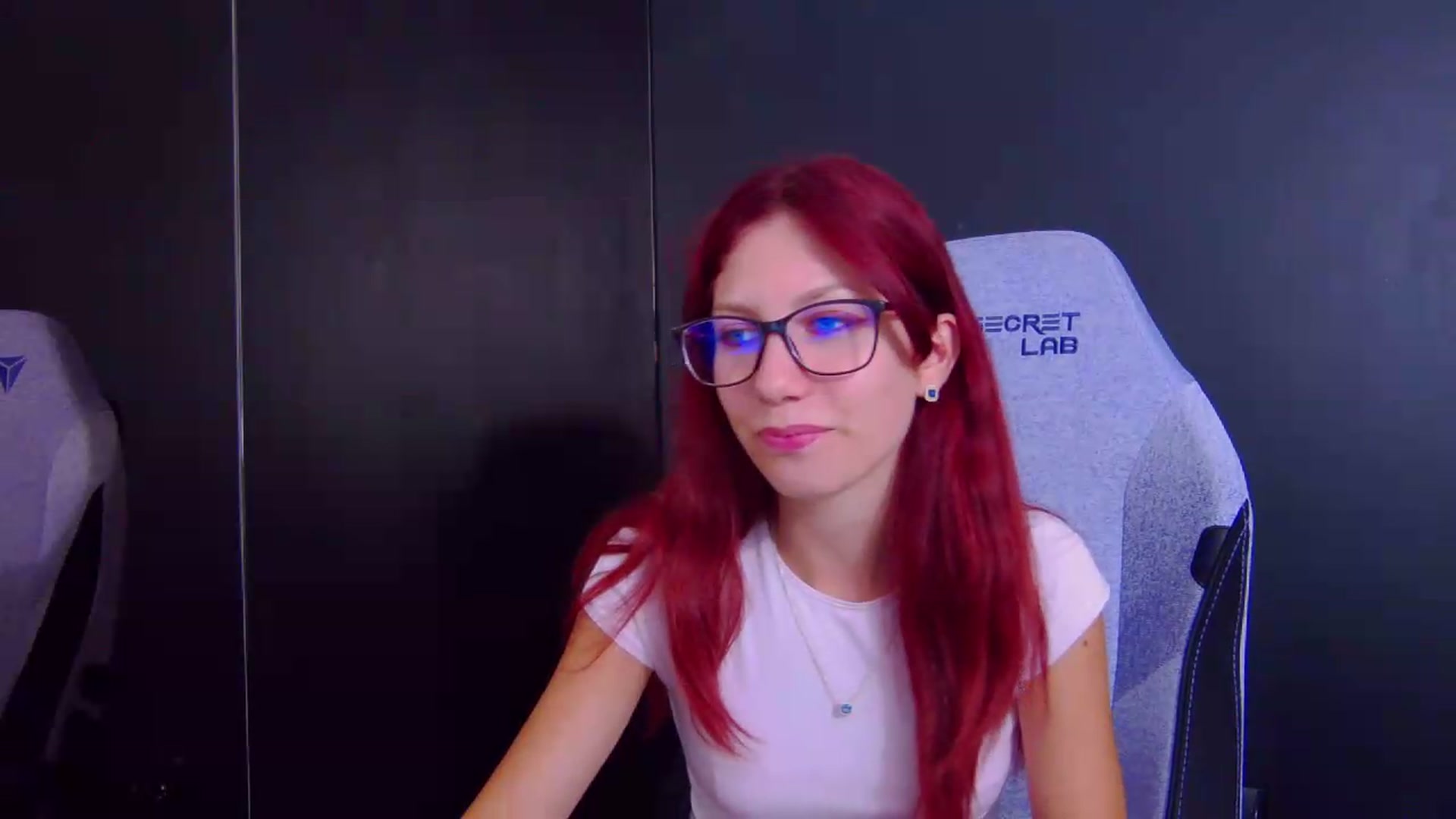 Gallery image thumbnail from Yasemina's myfreecams stream on, 08/06/2026, 16:18 image 14 of 20