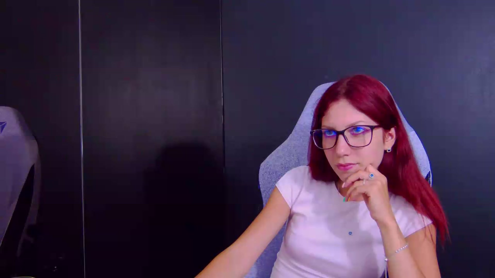 Gallery image thumbnail from Yasemina's myfreecams stream on, 08/06/2026, 16:18 image 16 of 20