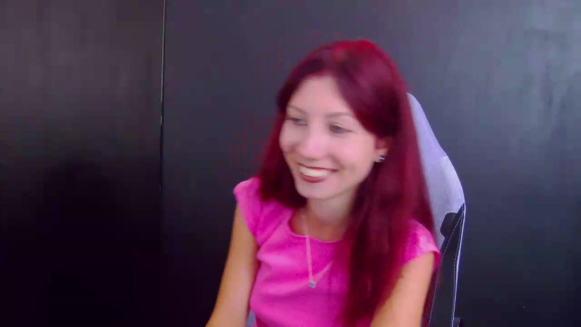 Gallery image thumbnail from Yasemina's myfreecams stream on, 08/17/2026, 16:33 image 6 of 20