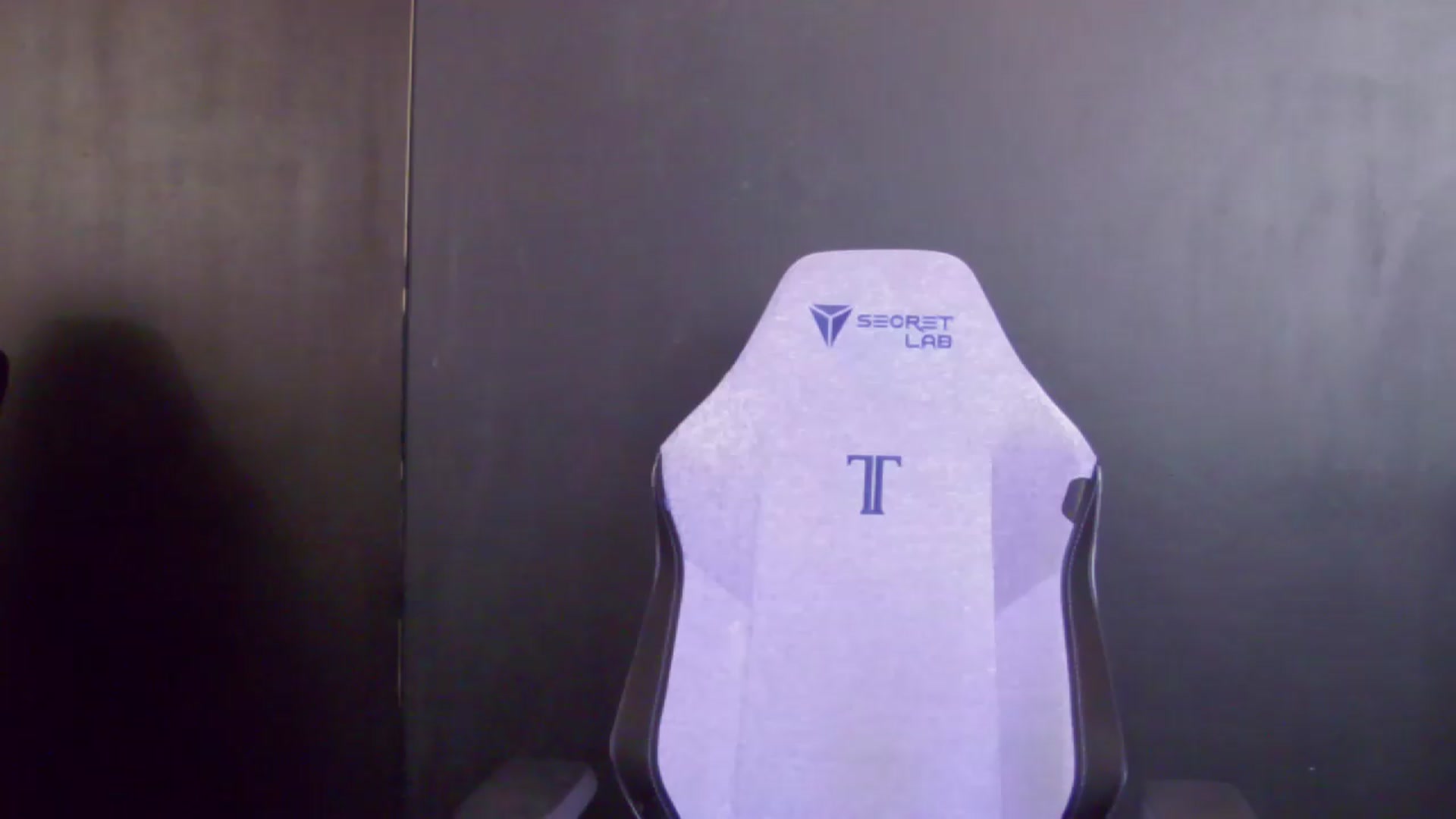 Gallery image thumbnail from Yasemina's myfreecams stream on, 08/17/2026, 16:33 image 14 of 20