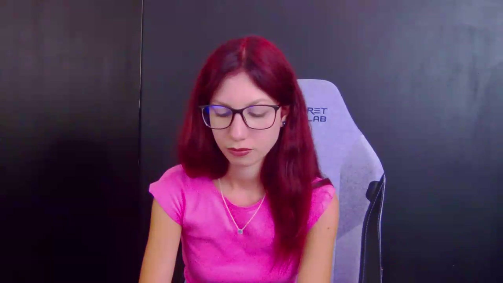 Gallery image thumbnail from Yasemina's myfreecams stream on, 08/17/2026, 16:33 image 13 of 20