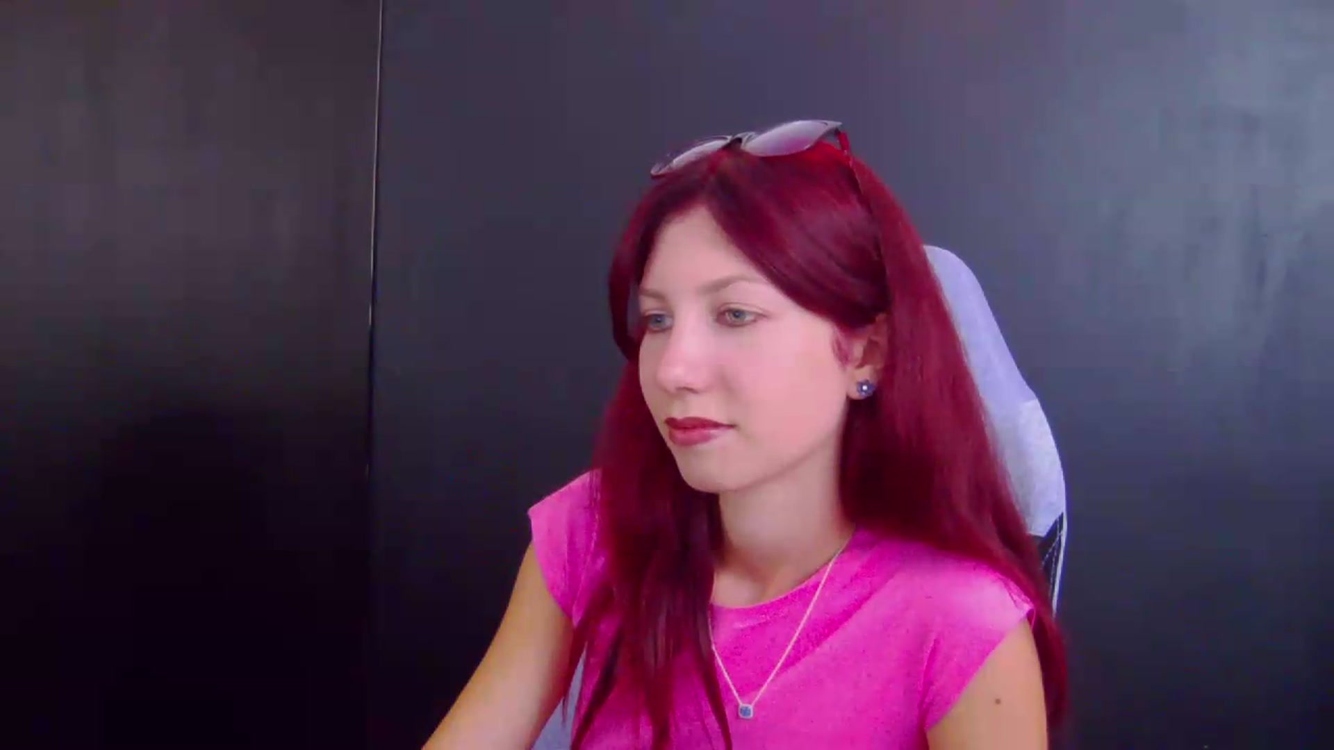 Gallery image thumbnail from Yasemina's myfreecams stream on, 08/17/2026, 16:33 image 19 of 20