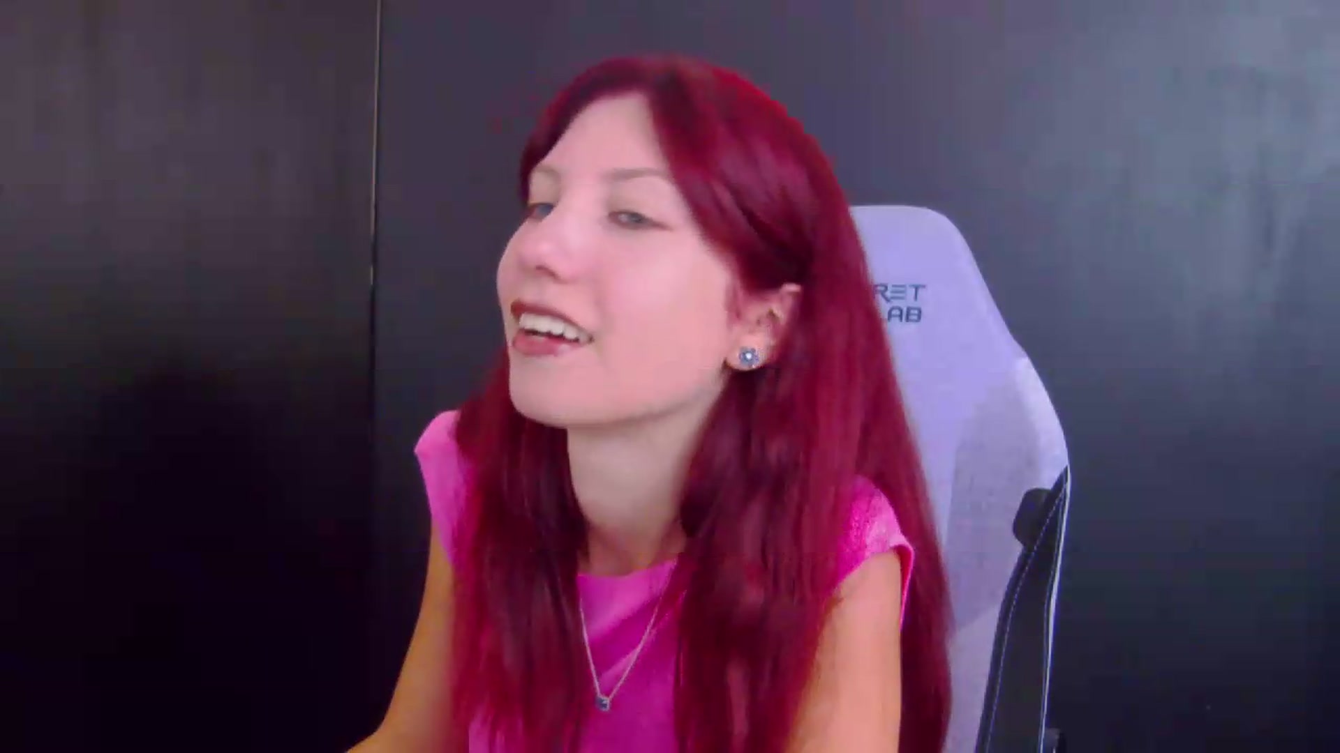 Gallery image thumbnail from Yasemina's myfreecams stream on, 08/17/2026, 16:33 image 7 of 20