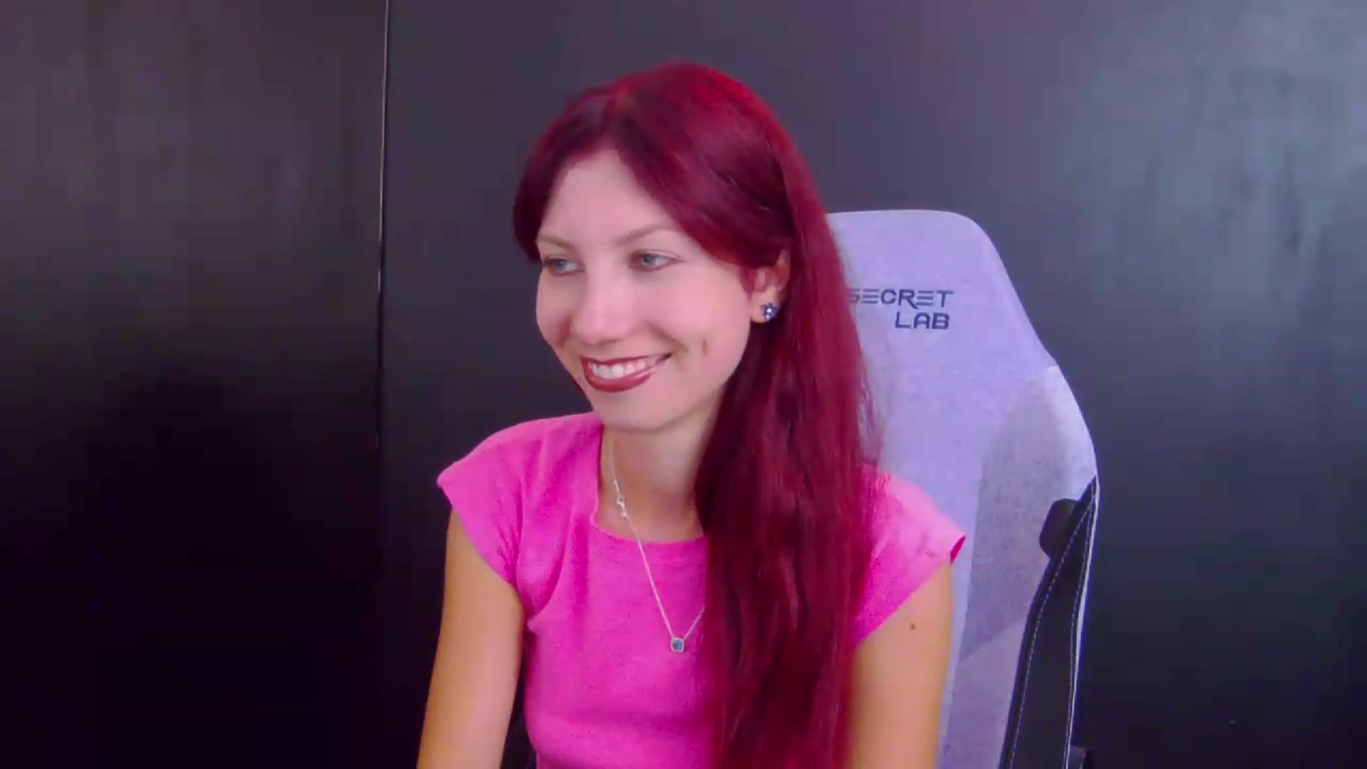 Gallery image thumbnail from Yasemina's myfreecams stream on, 08/17/2026, 16:33 image 8 of 20