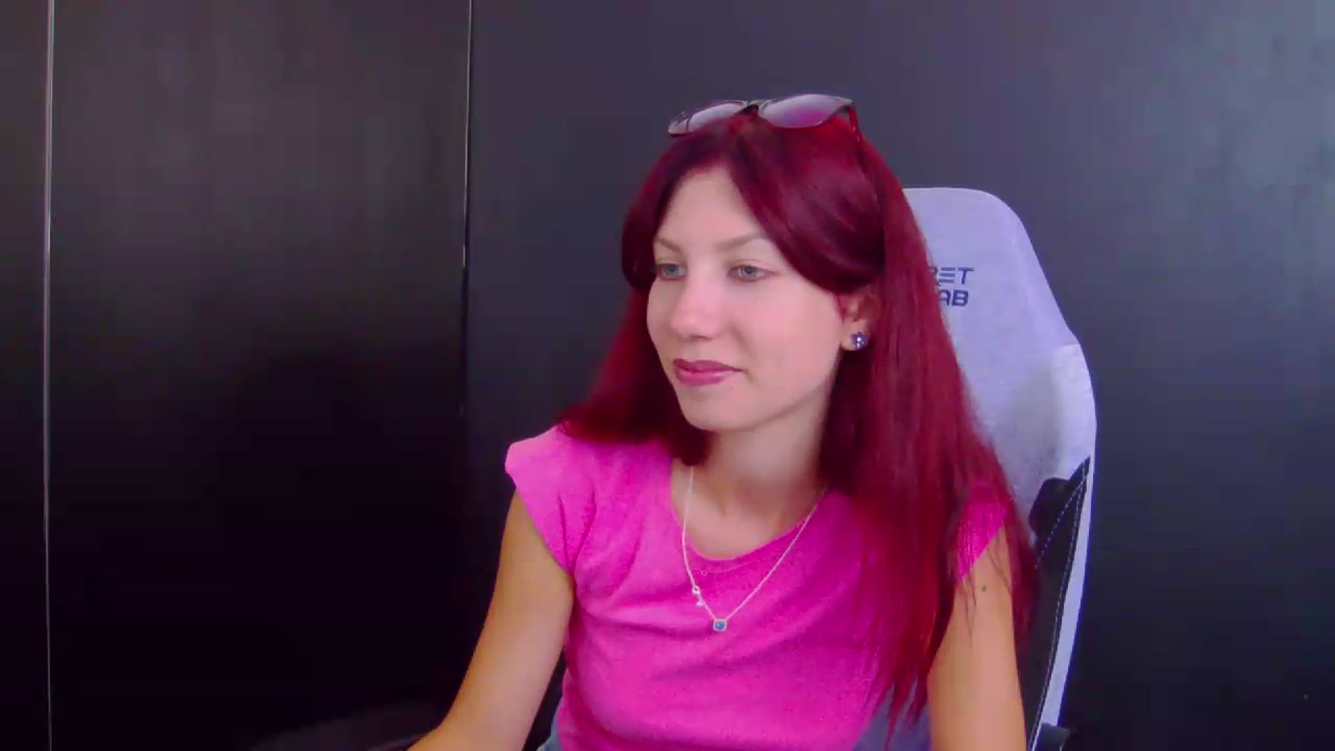 Gallery image thumbnail from Yasemina's myfreecams stream on, 08/17/2026, 19:40 image 5 of 20