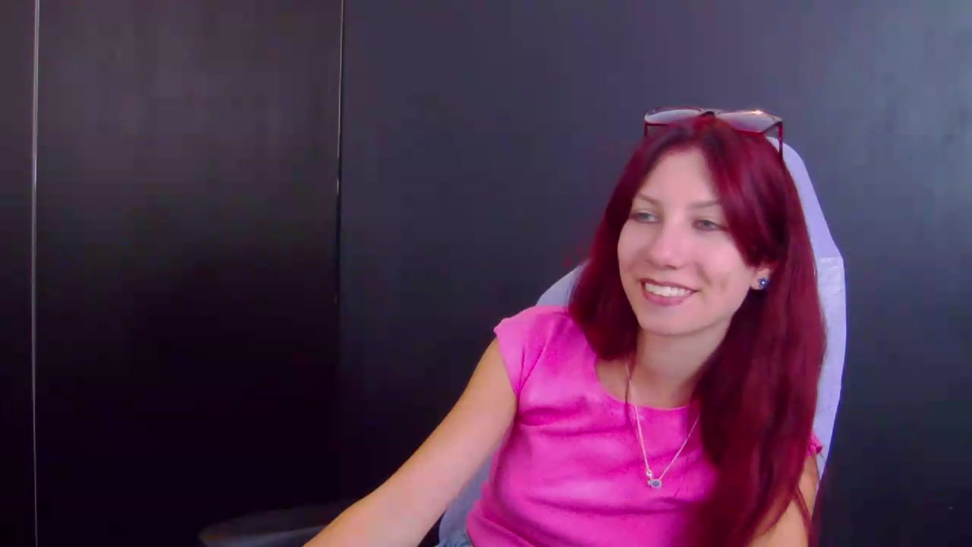 Gallery image thumbnail from Yasemina's myfreecams stream on, 08/17/2026, 19:40 image 8 of 20