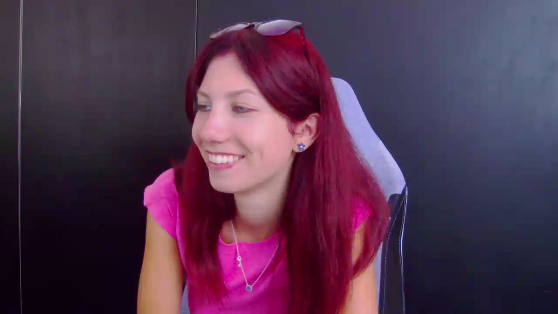 Gallery image thumbnail from Yasemina's myfreecams stream on, 08/17/2026, 19:40 image 17 of 20