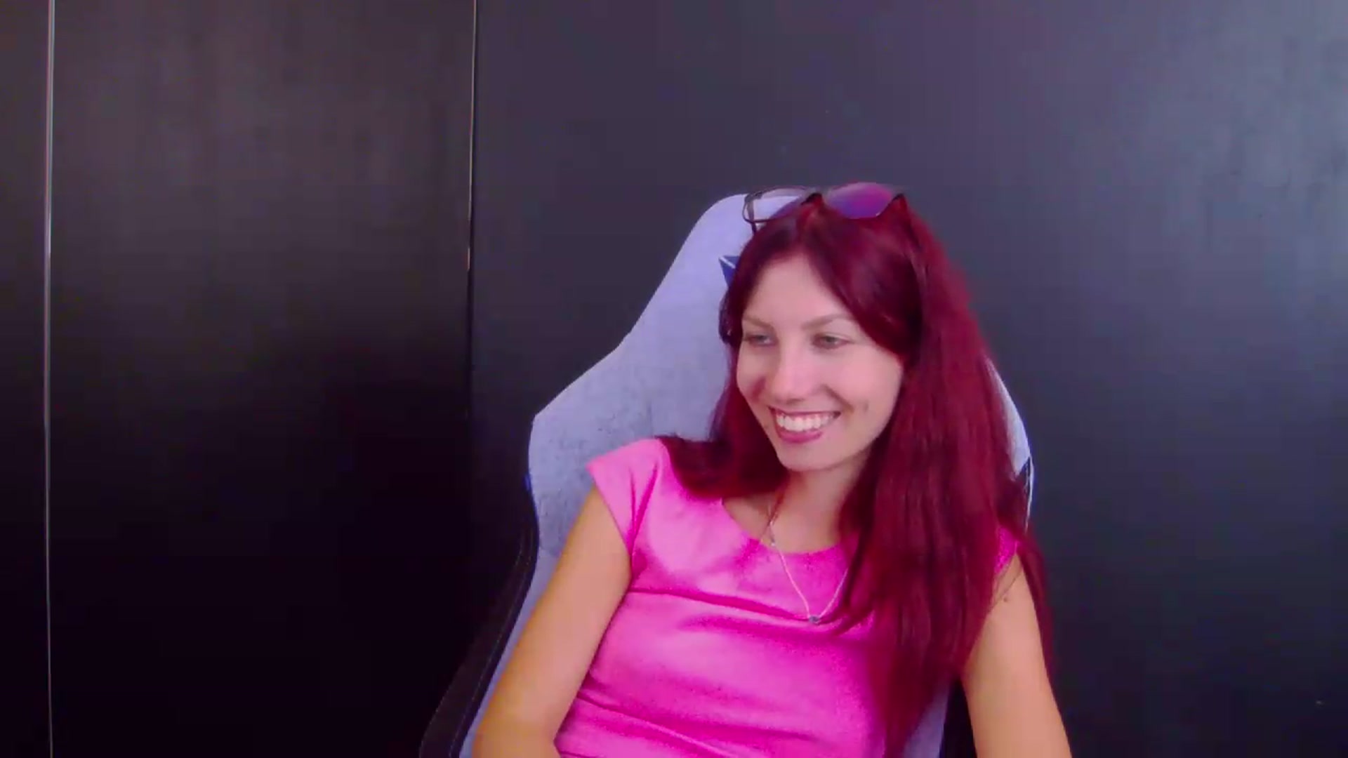 Gallery image thumbnail from Yasemina's myfreecams stream on, 08/17/2026, 19:40 image 14 of 20