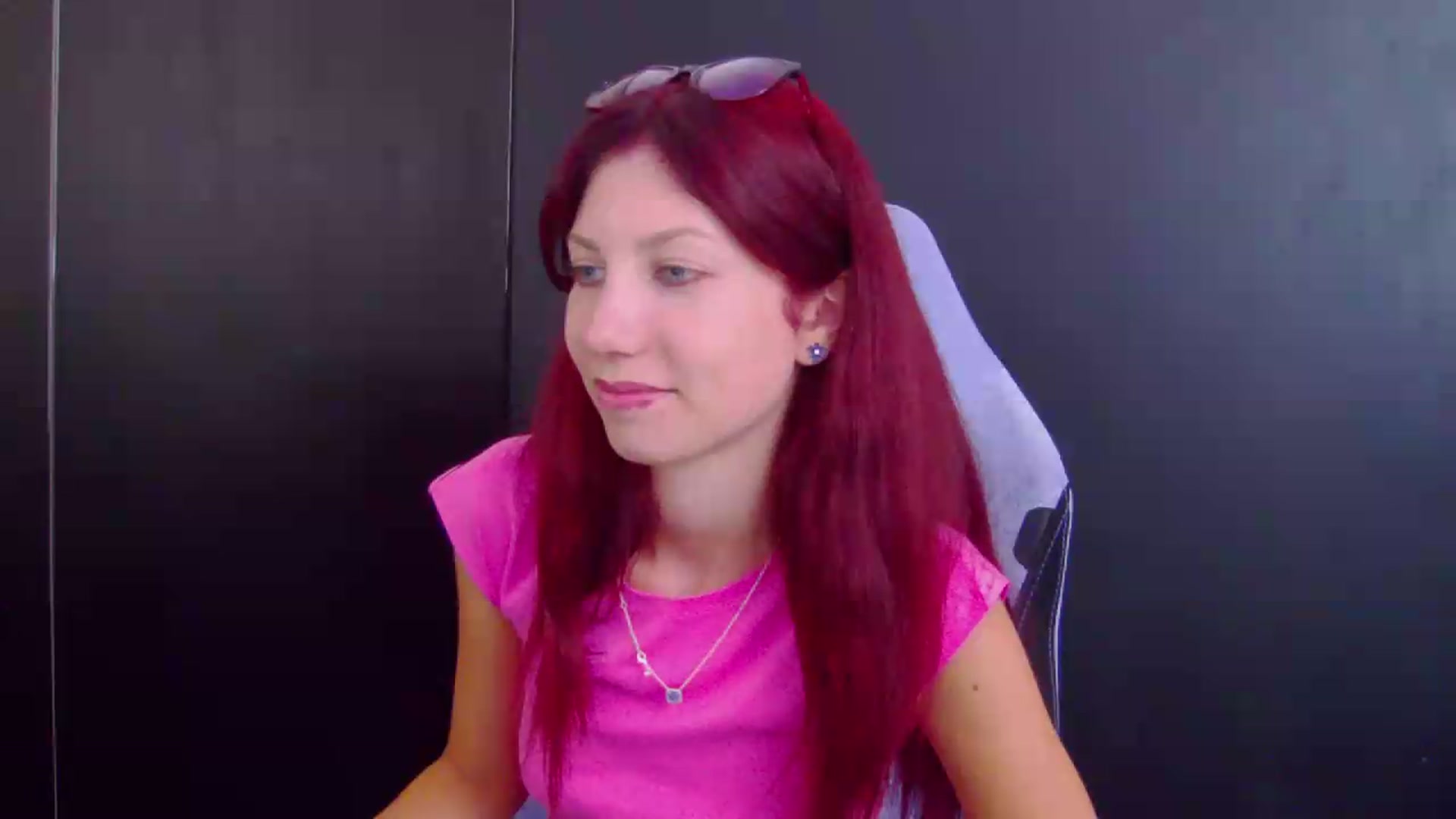 Gallery image thumbnail from Yasemina's myfreecams stream on, 08/17/2026, 19:40 image 20 of 20