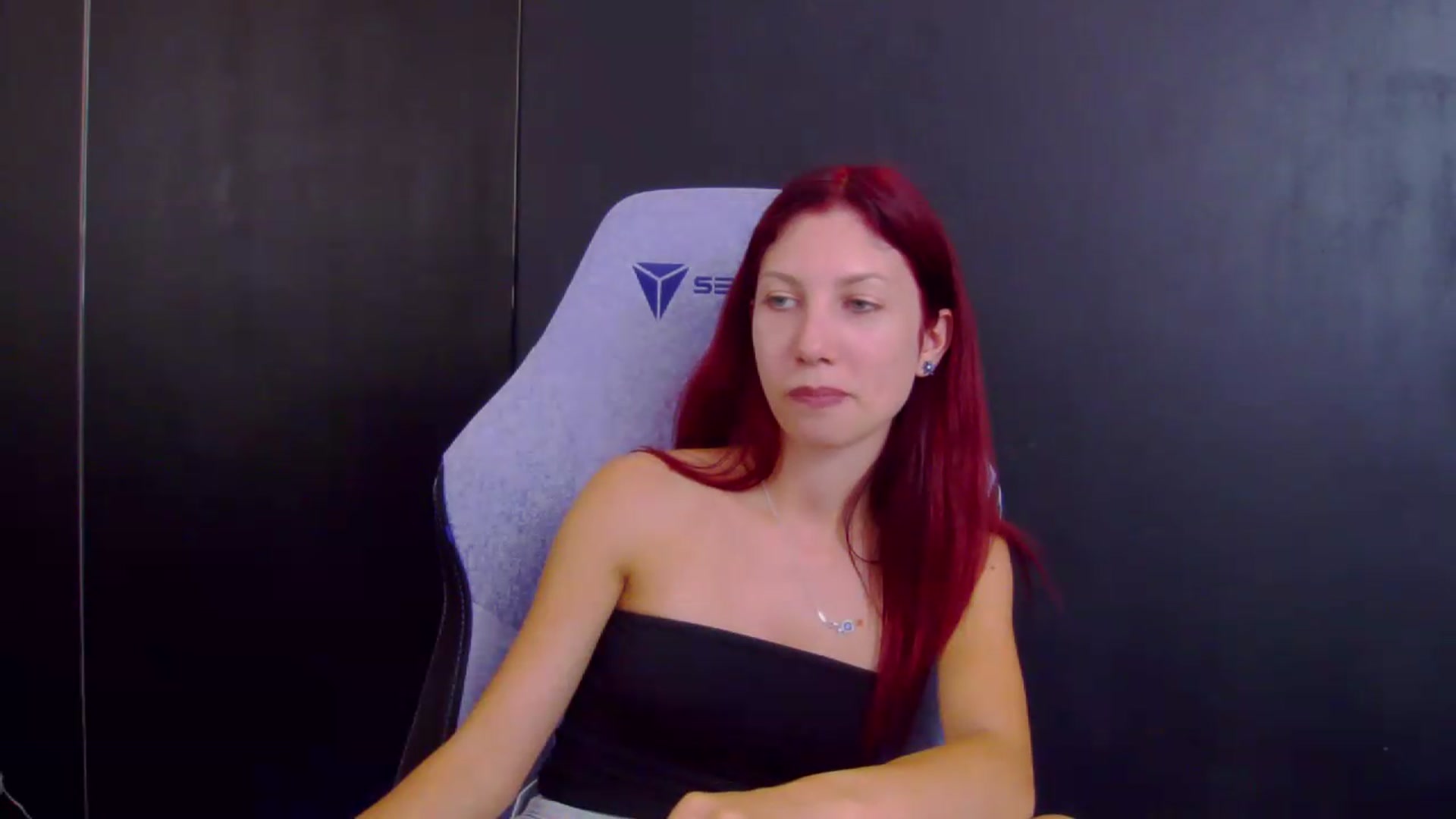 Gallery image thumbnail from Yasemina's myfreecams stream on, 08/18/2026, 18:00 image 9 of 20