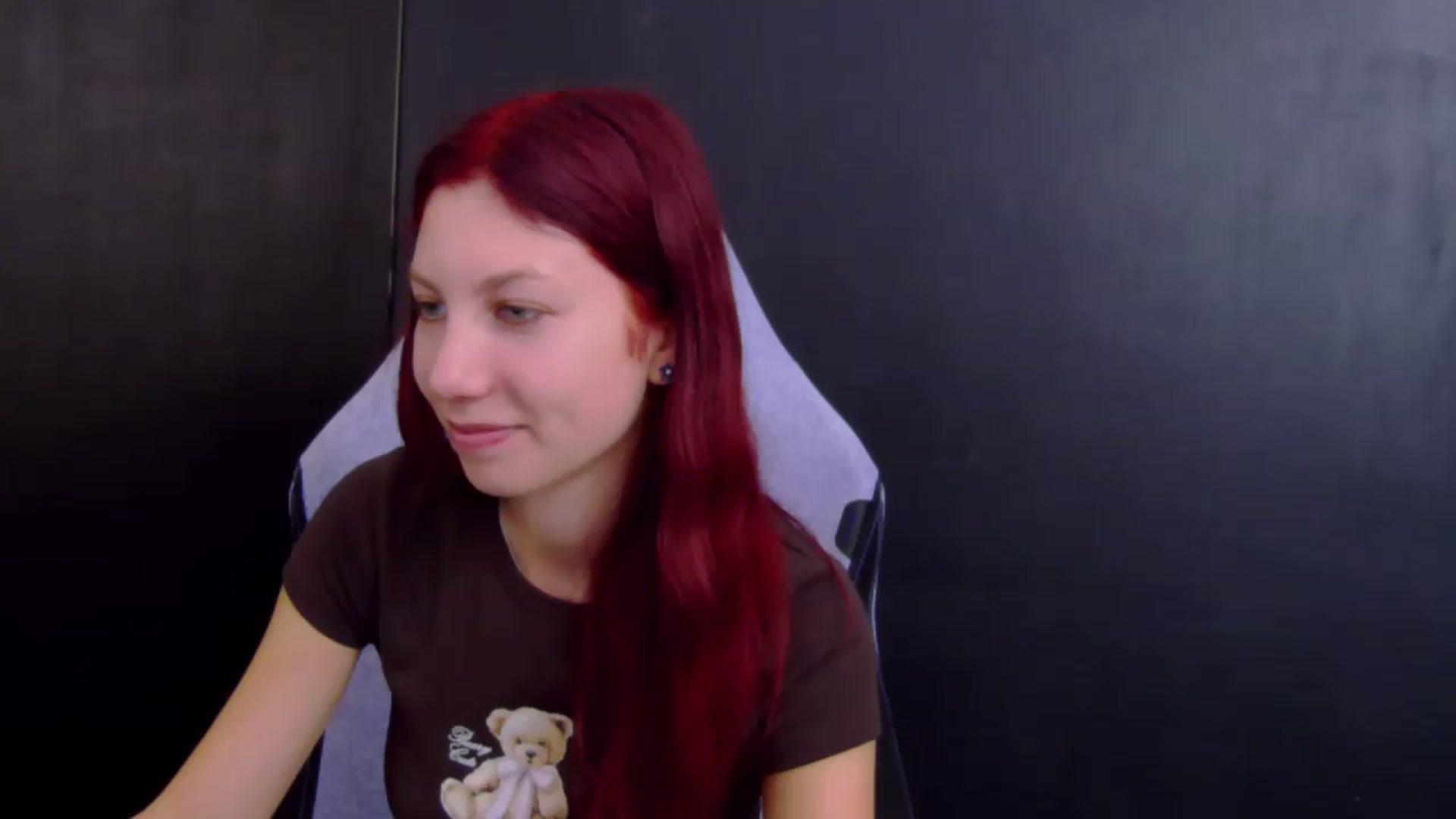Gallery image thumbnail from Yasemina's myfreecams stream on, 09/16/2026, 16:44 image 17 of 20