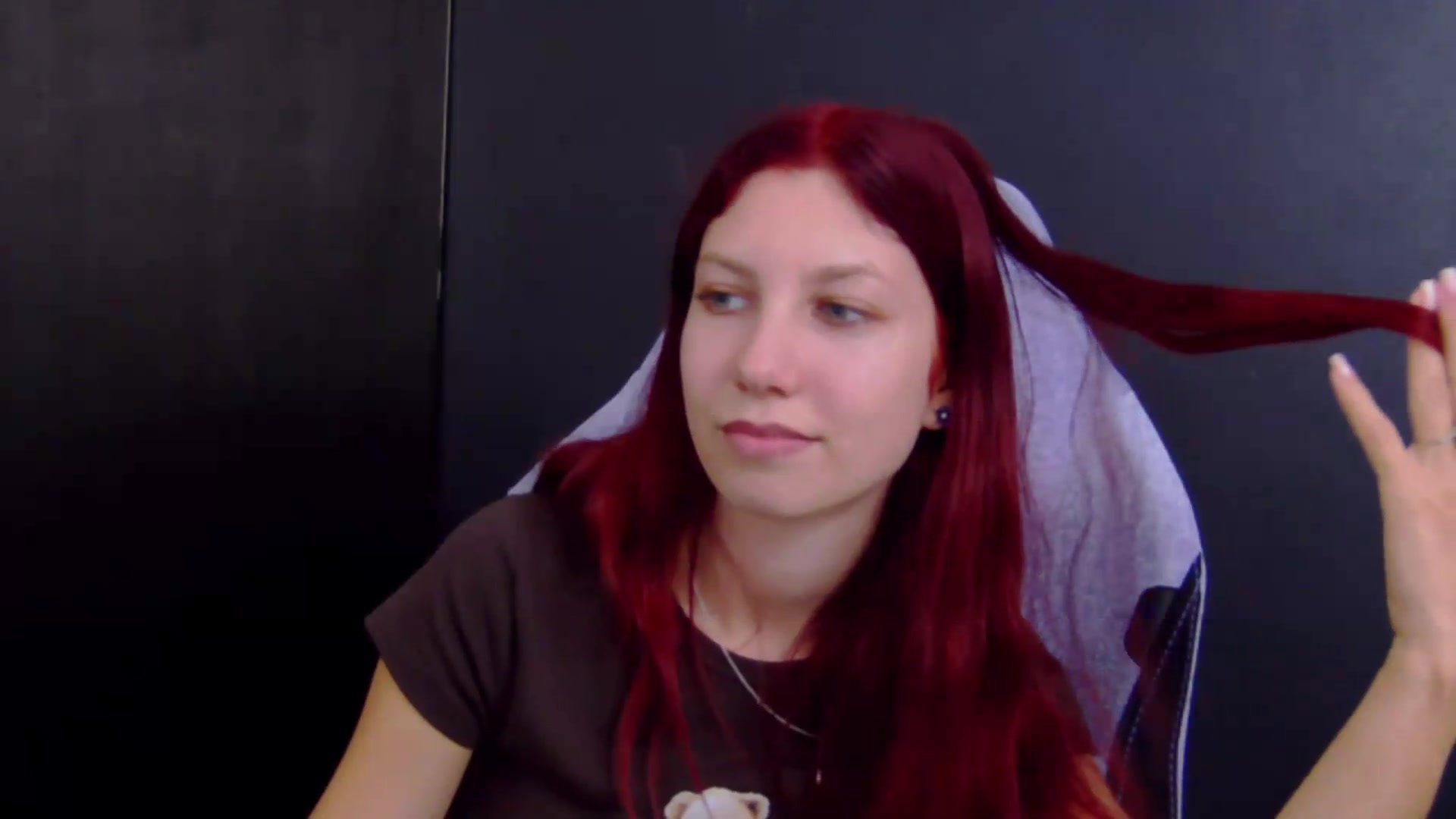Gallery image thumbnail from Yasemina's myfreecams stream on, 09/16/2026, 19:43 image 10 of 20
