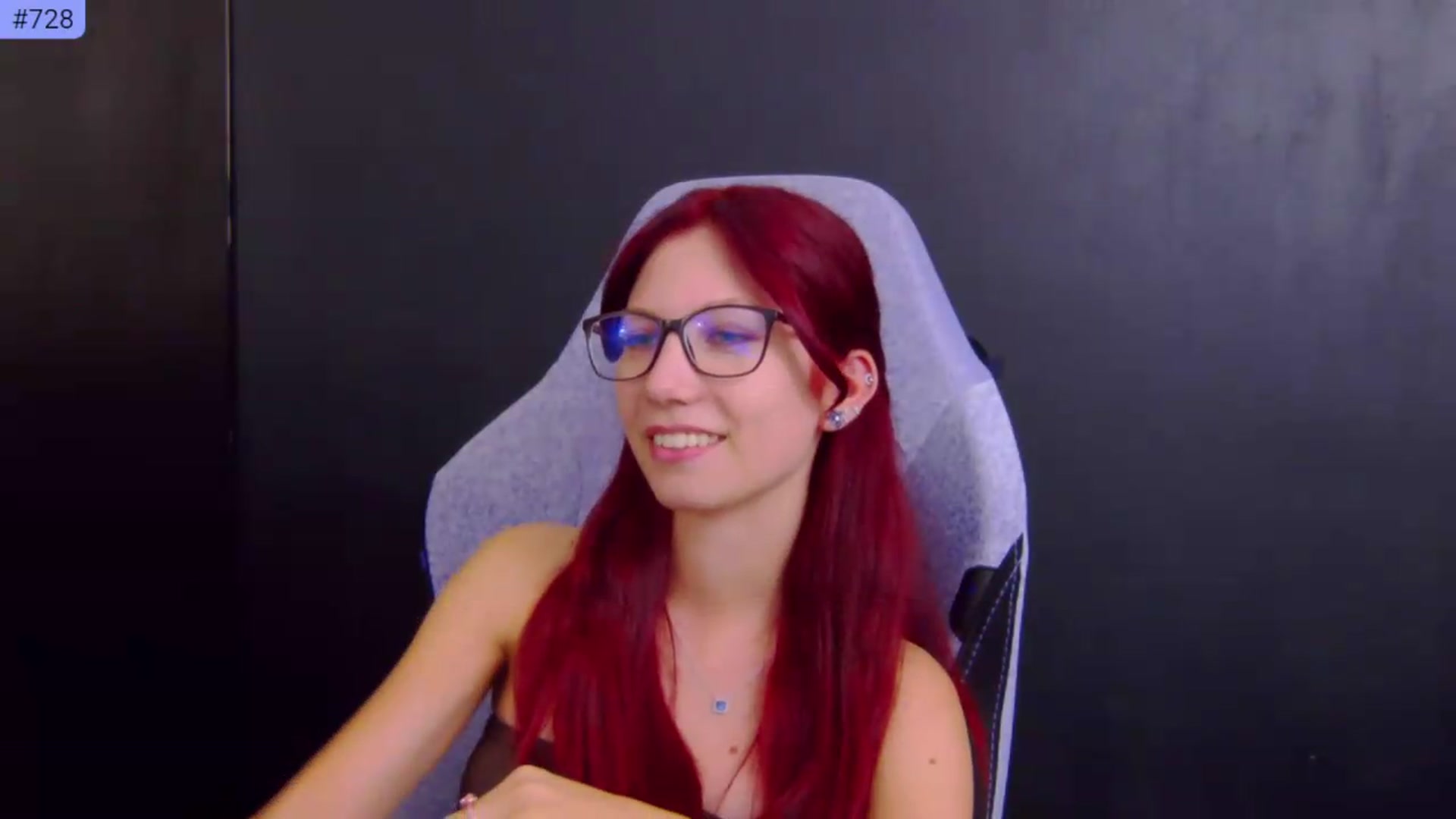 Gallery image thumbnail from Yasemina's myfreecams stream on, 09/19/2026, 19:14 image 9 of 20