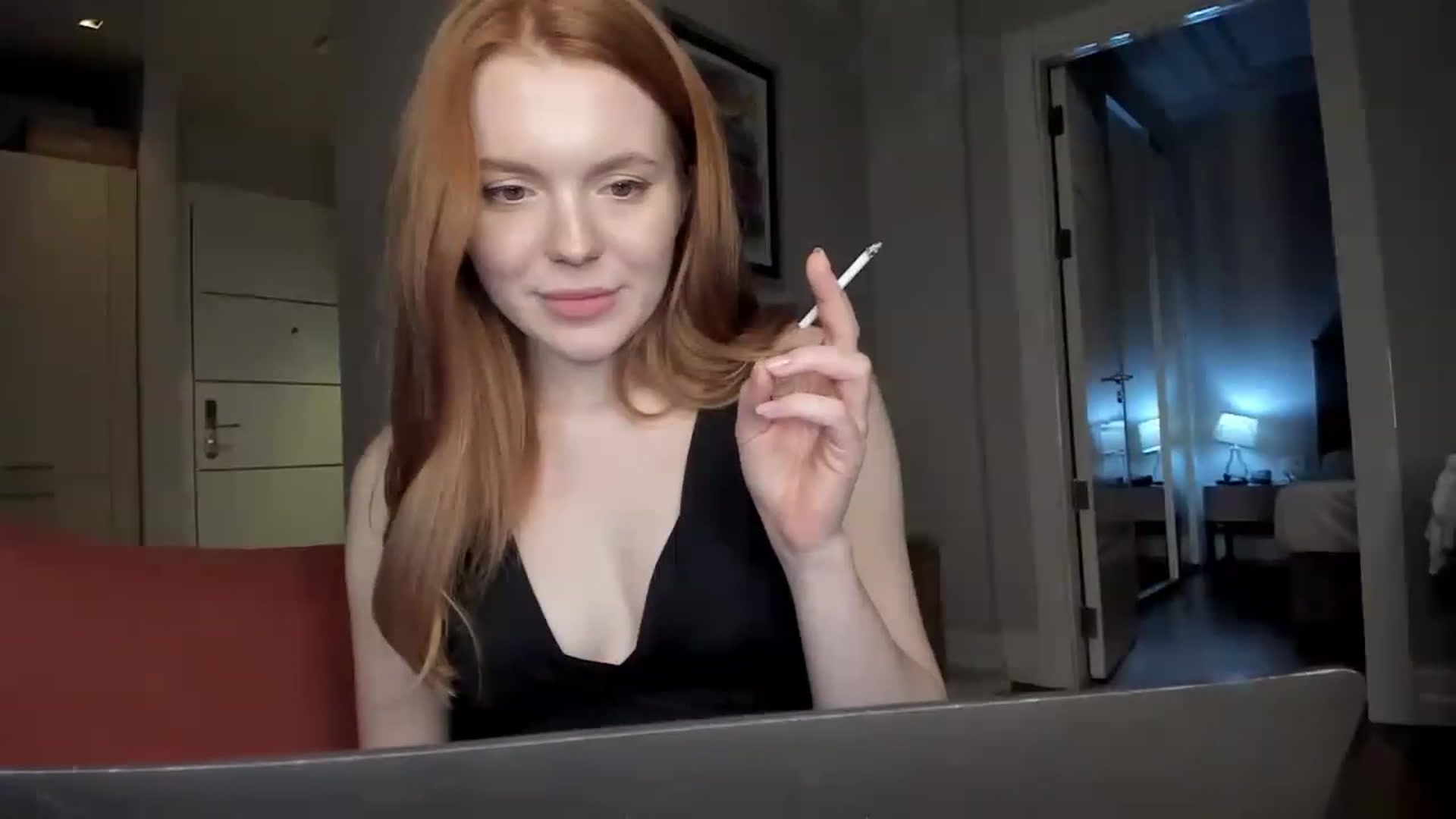 Gallery image thumbnail from Yasmean's myfreecams stream on, 01/12/2023, 06:07 image 2 of 20