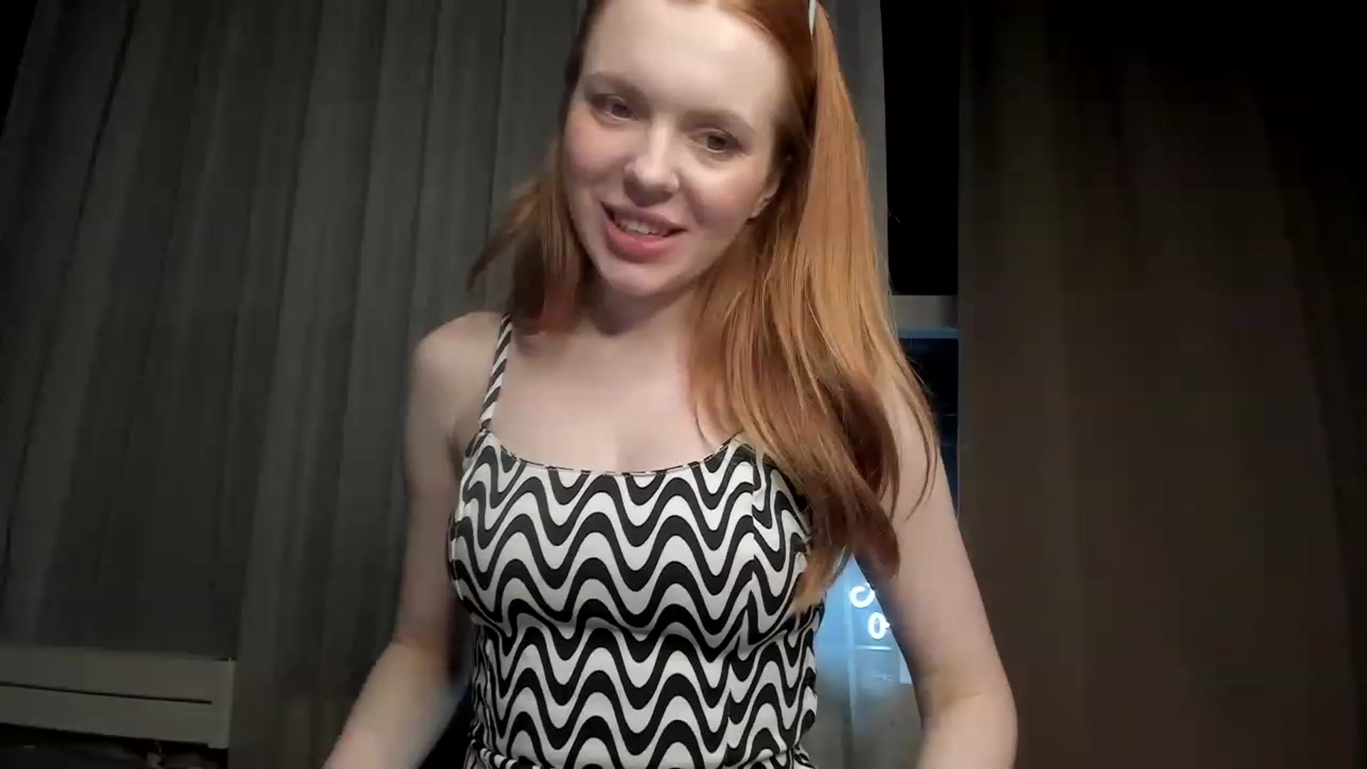 Gallery image thumbnail from Yasmean's myfreecams stream on, 01/28/2023, 05:25 image 6 of 20