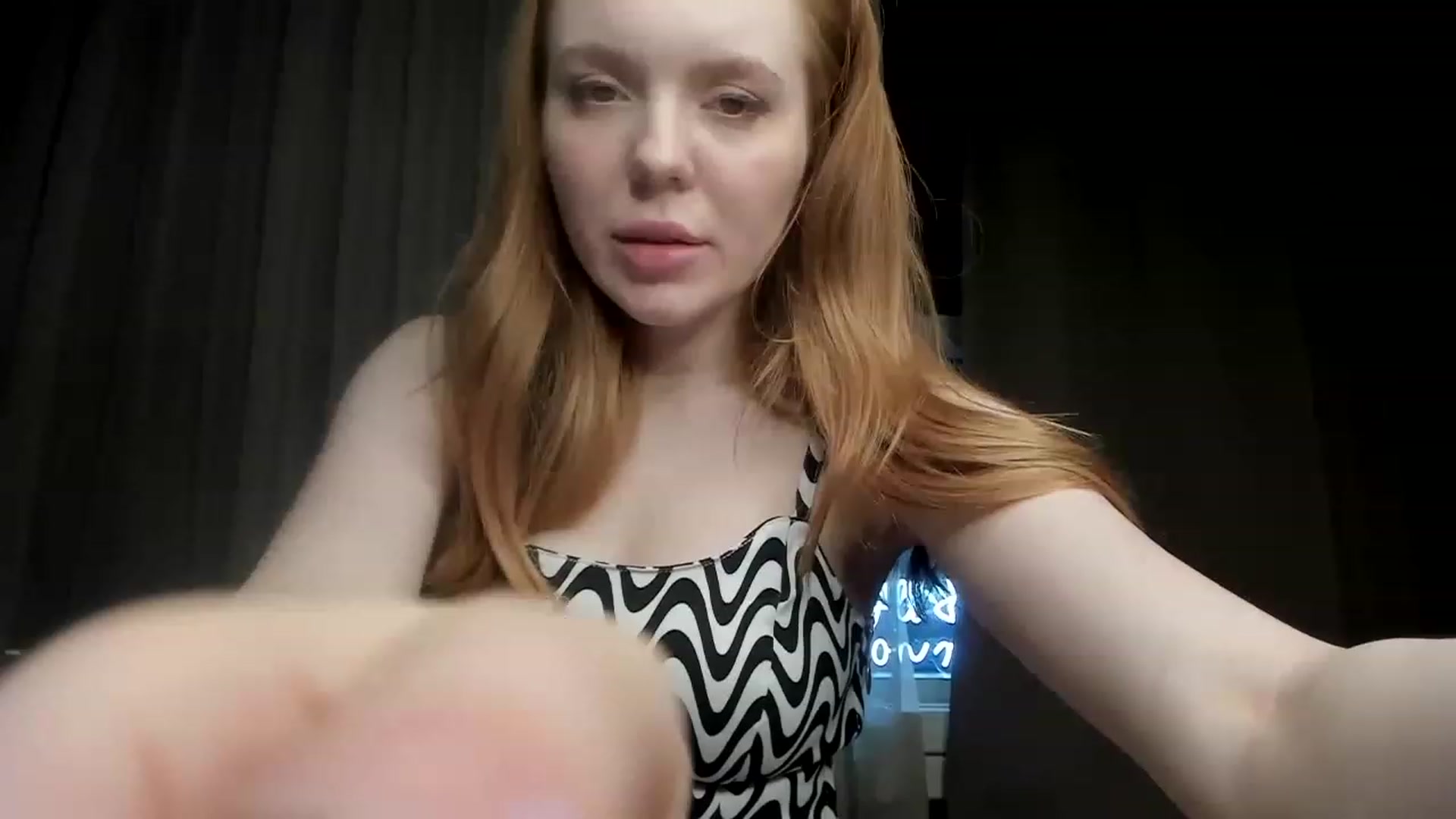 Gallery image thumbnail from Yasmean's myfreecams stream on, 01/28/2023, 05:25 image 15 of 20