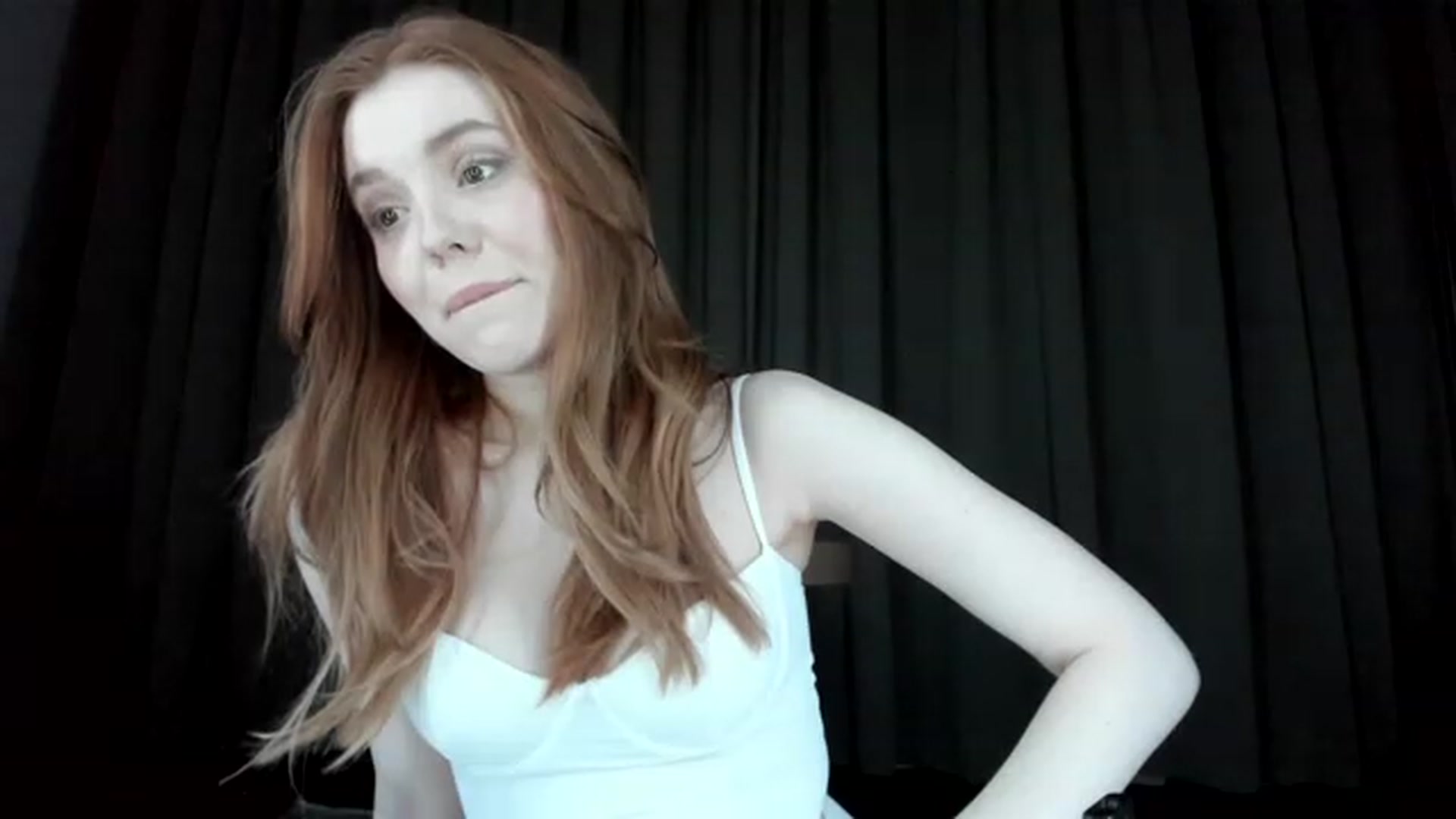 Gallery image thumbnail from Yasmean's myfreecams stream on, 02/13/2023, 05:01 image 11 of 20