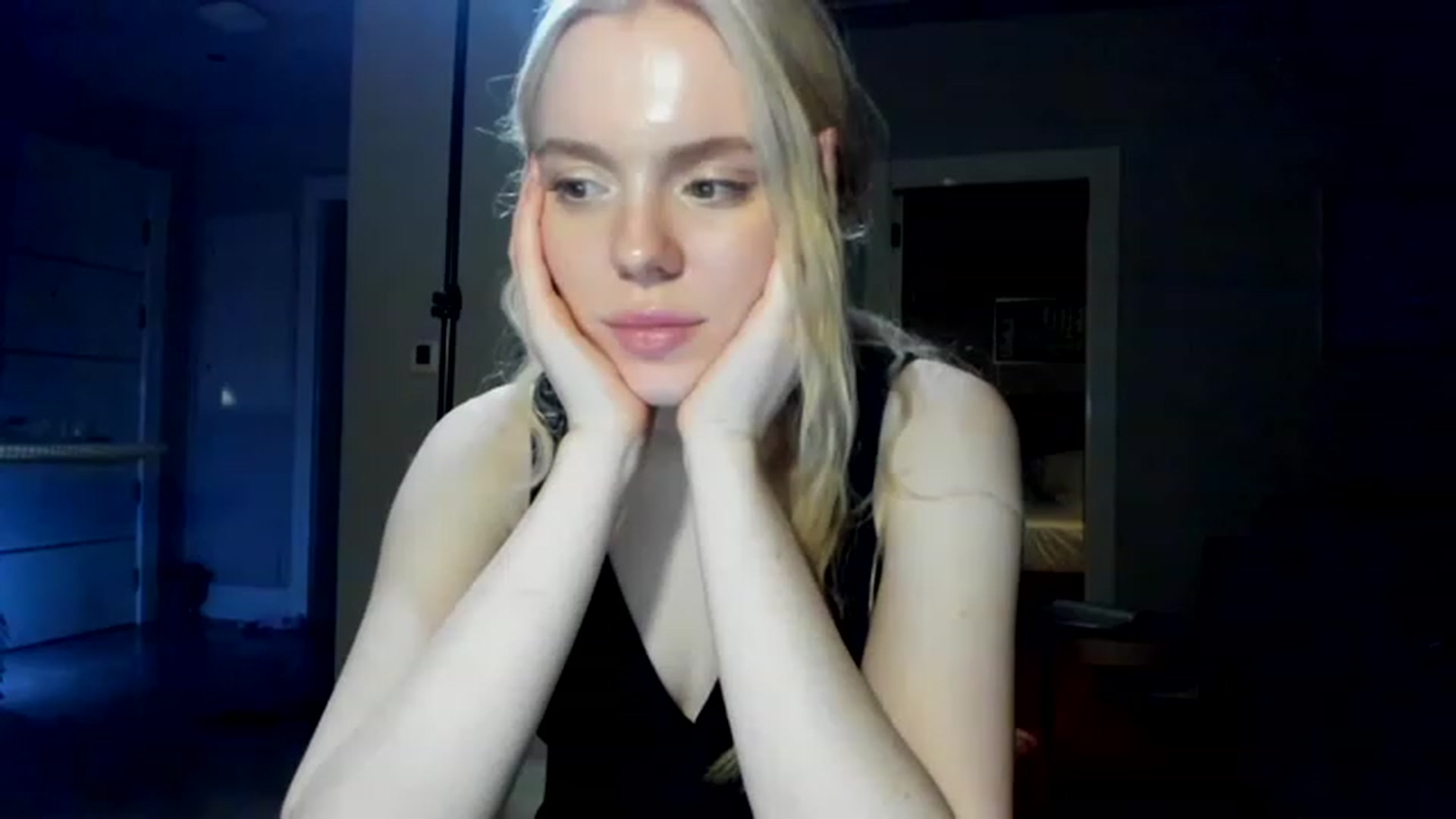 Gallery image thumbnail from Yasmean's myfreecams stream on, 06/11/2023, 02:46 image 10 of 20