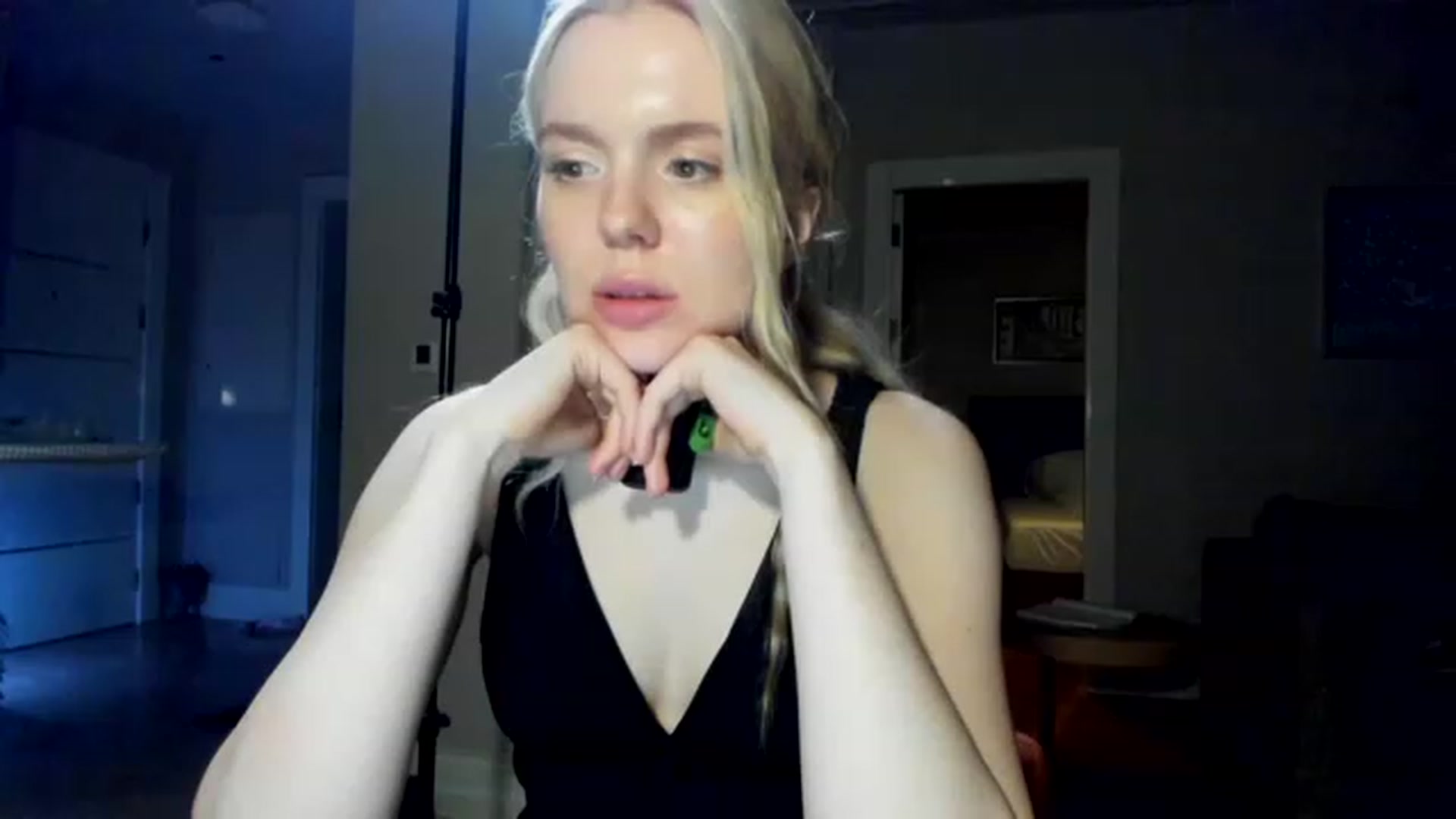 Gallery image thumbnail from Yasmean's myfreecams stream on, 06/11/2023, 02:46 image 4 of 20