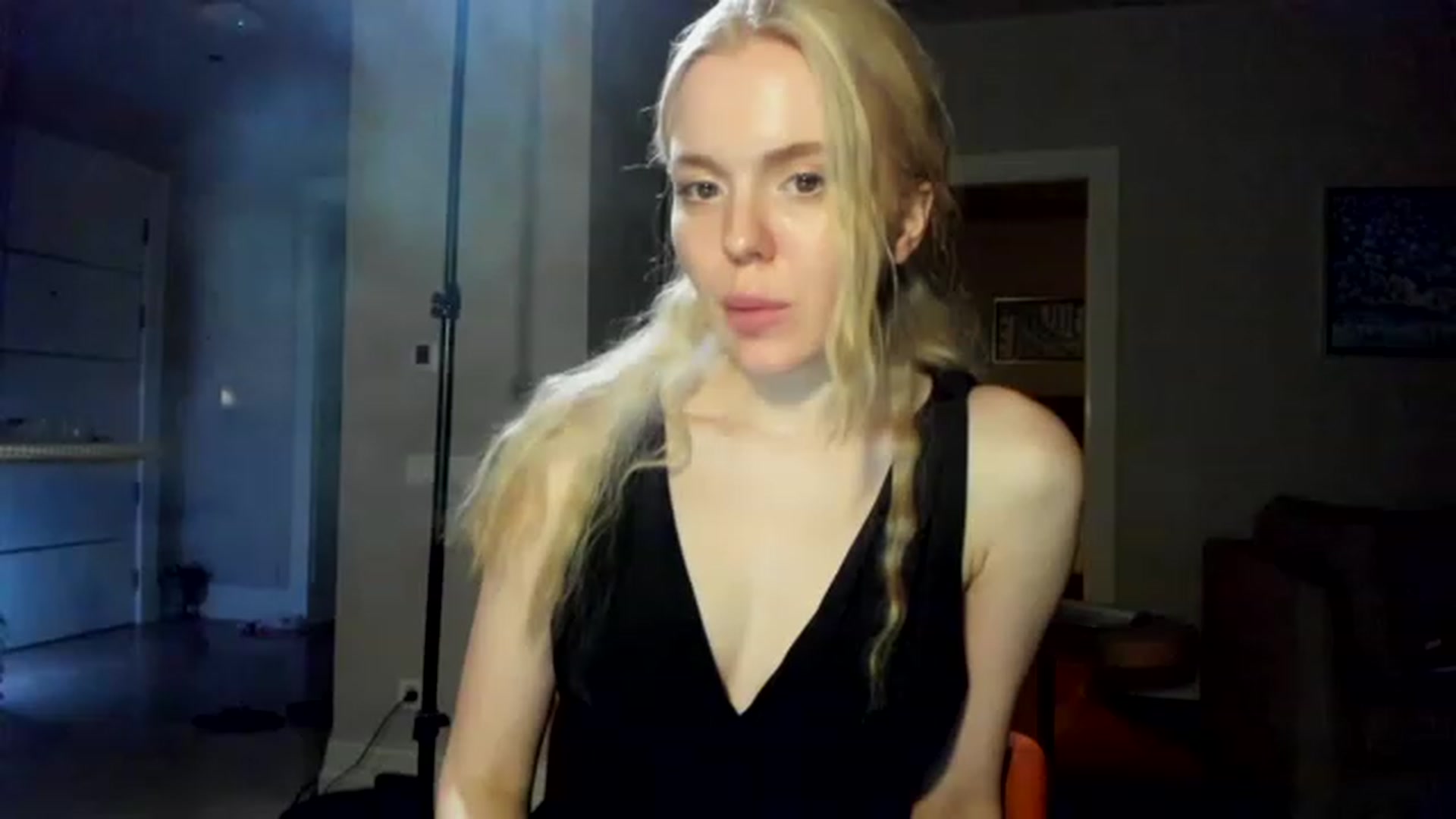Gallery image thumbnail from Yasmean's myfreecams stream on, 06/11/2023, 02:46 image 5 of 20