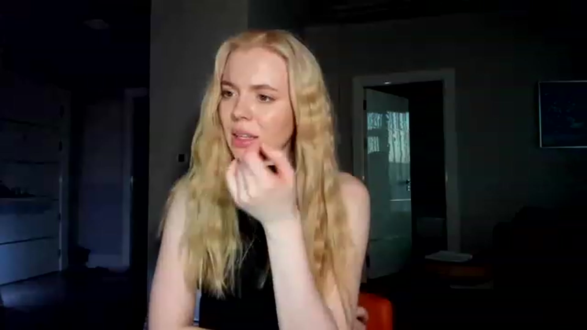 Gallery image thumbnail from Yasmean's myfreecams stream on, 06/12/2023, 02:41 image 18 of 20