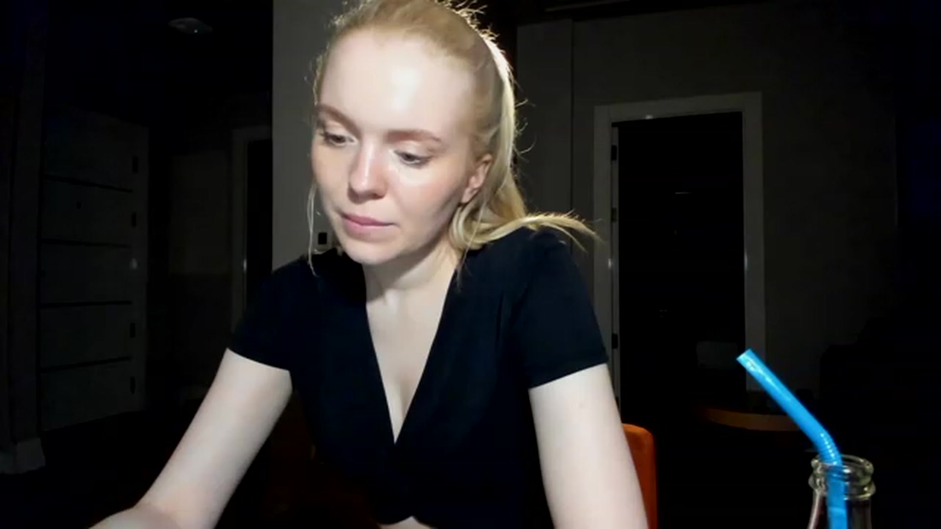 Gallery image thumbnail from Yasmean's myfreecams stream on, 06/15/2023, 02:27 image 13 of 20