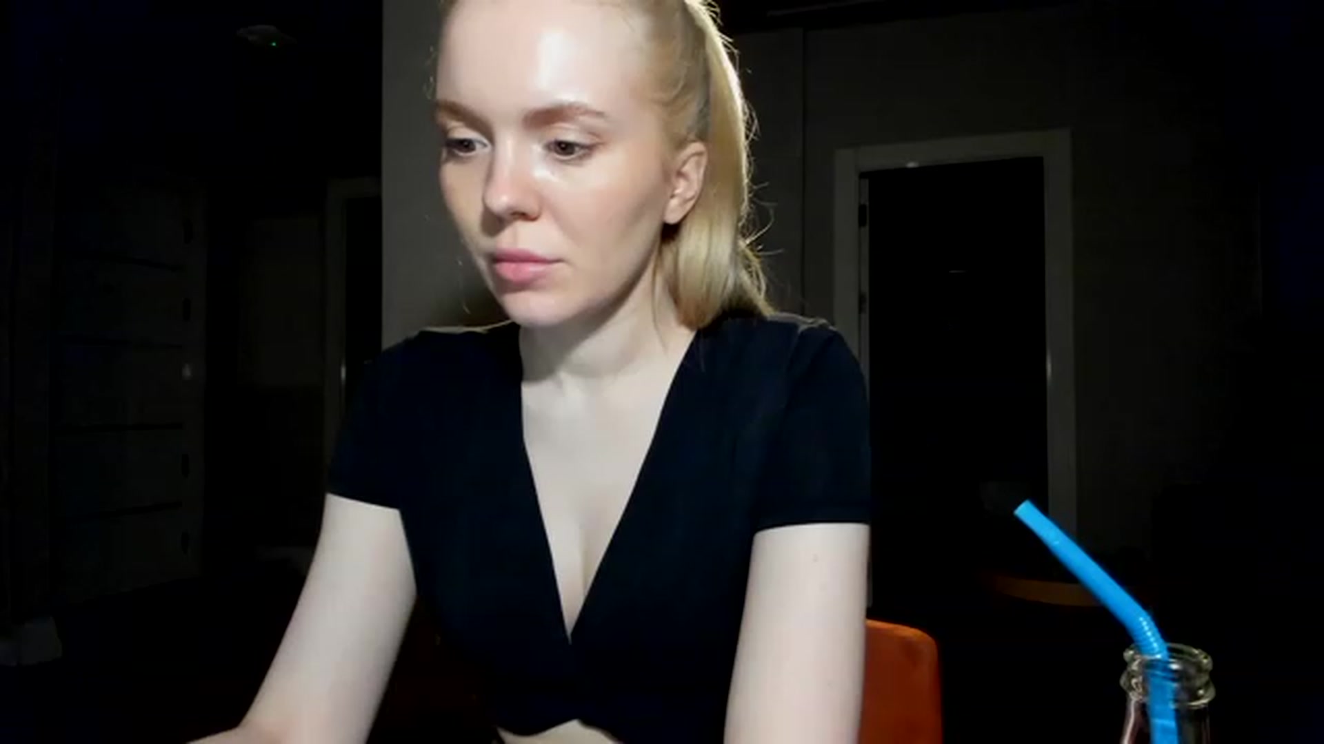Gallery image thumbnail from Yasmean's myfreecams stream on, 06/15/2023, 02:27 image 4 of 20