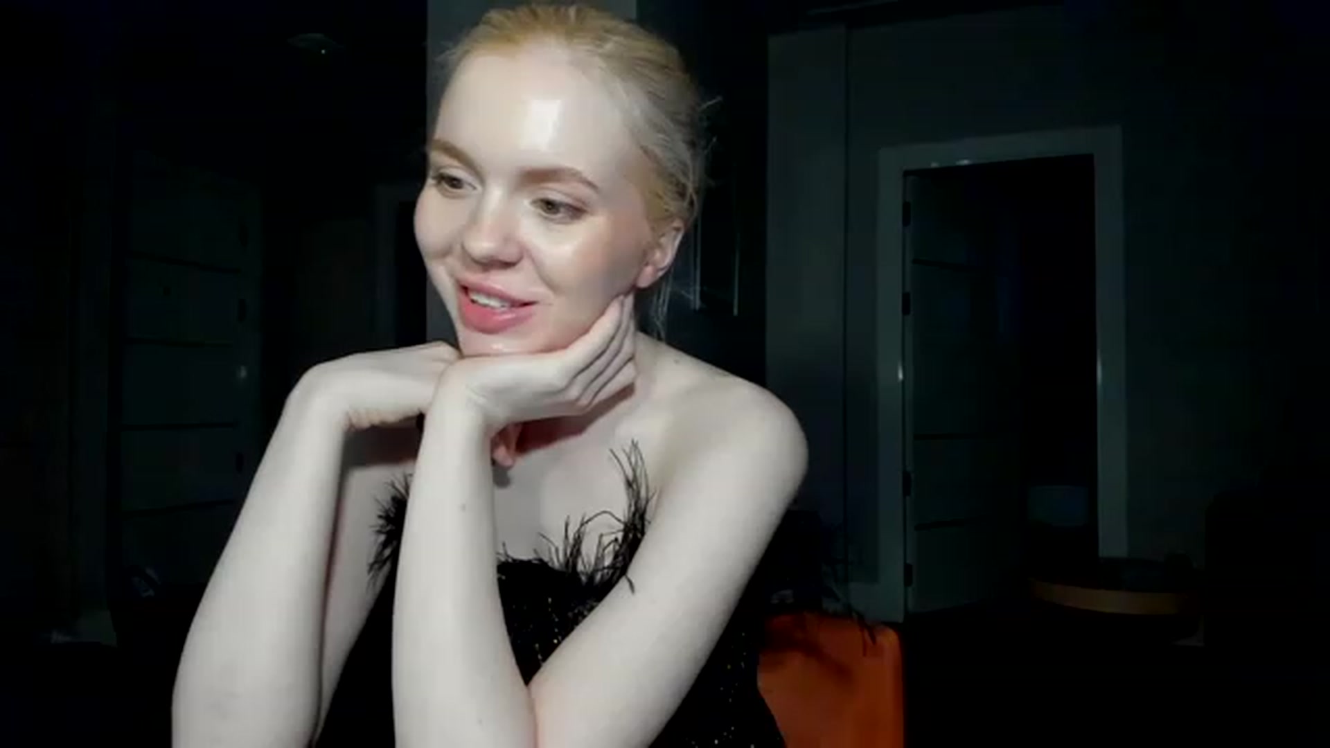 Gallery image thumbnail from Yasmean's myfreecams stream on, 06/16/2023, 02:45 image 2 of 20