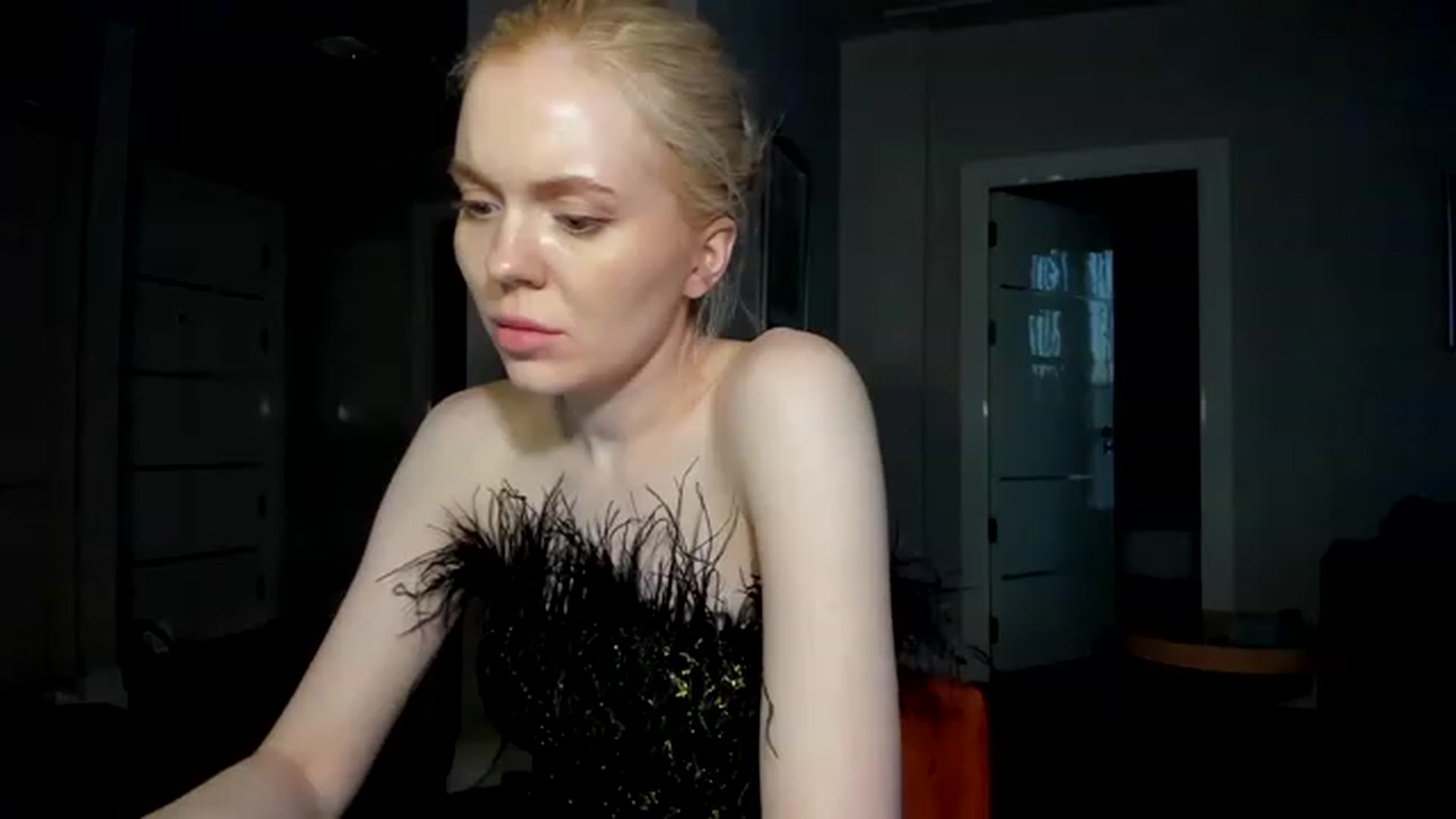 Gallery image thumbnail from Yasmean's myfreecams stream on, 06/16/2023, 02:45 image 12 of 20