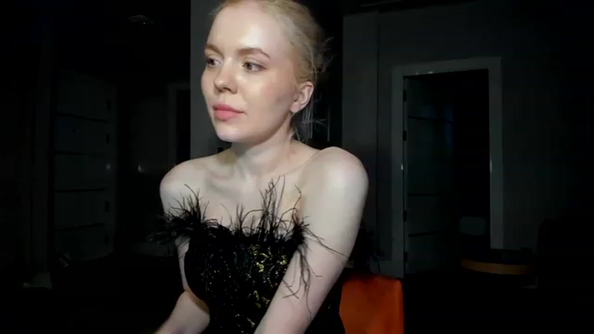 Gallery image thumbnail from Yasmean's myfreecams stream on, 06/16/2023, 02:45 image 3 of 20