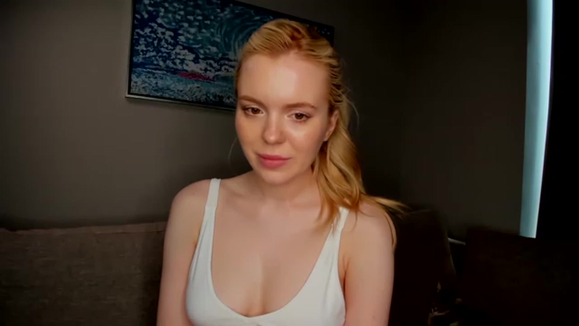 Gallery image thumbnail from Yasmean's myfreecams stream on, 07/24/2023, 08:30 image 18 of 20
