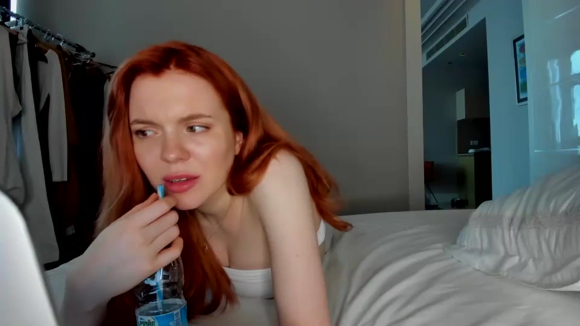 Gallery image thumbnail from Yasmean's myfreecams stream on, 08/10/2023, 10:03 image 15 of 20