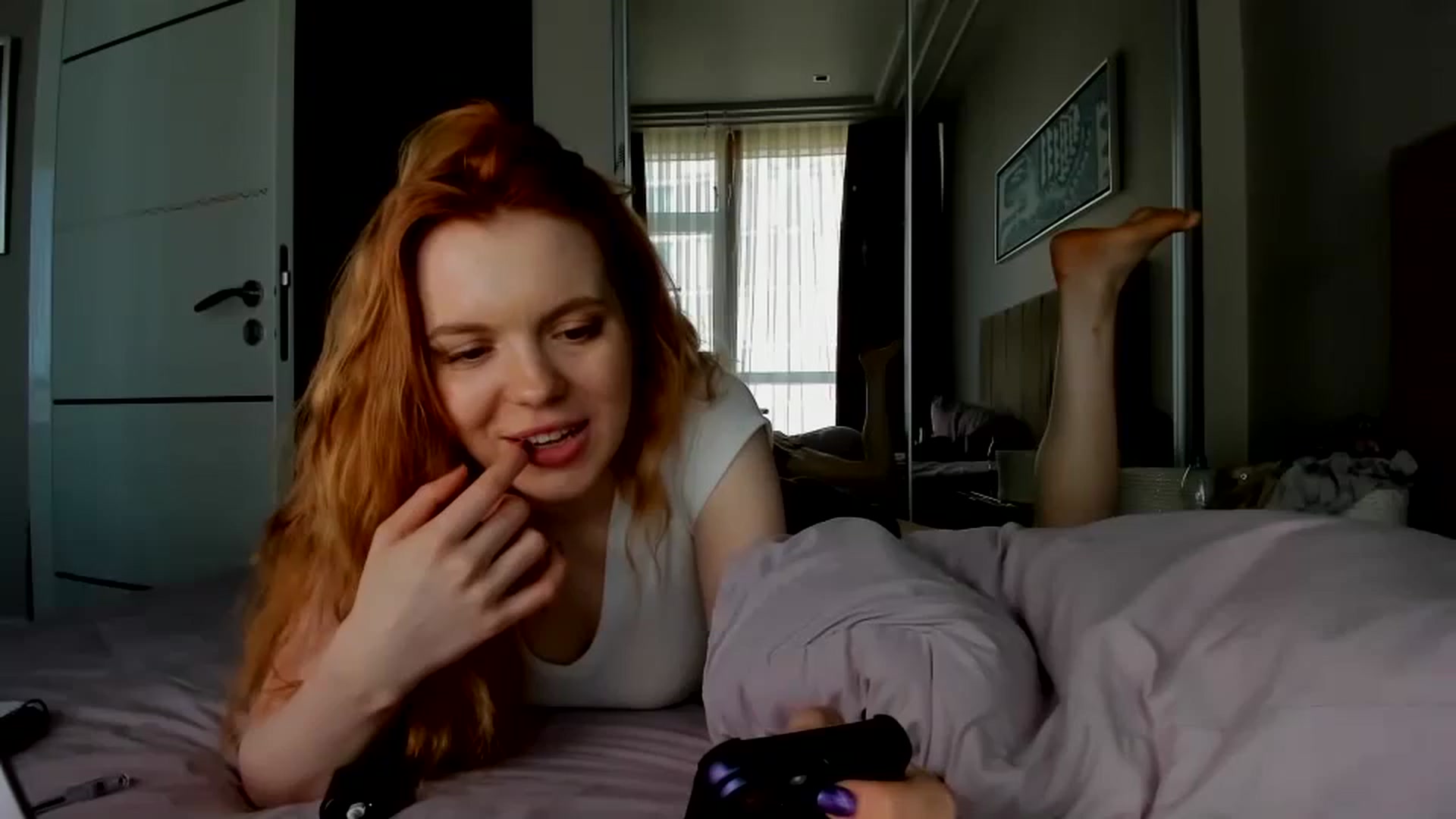 Gallery image thumbnail from Yasmean's myfreecams stream on, 08/25/2023, 13:32 image 17 of 20