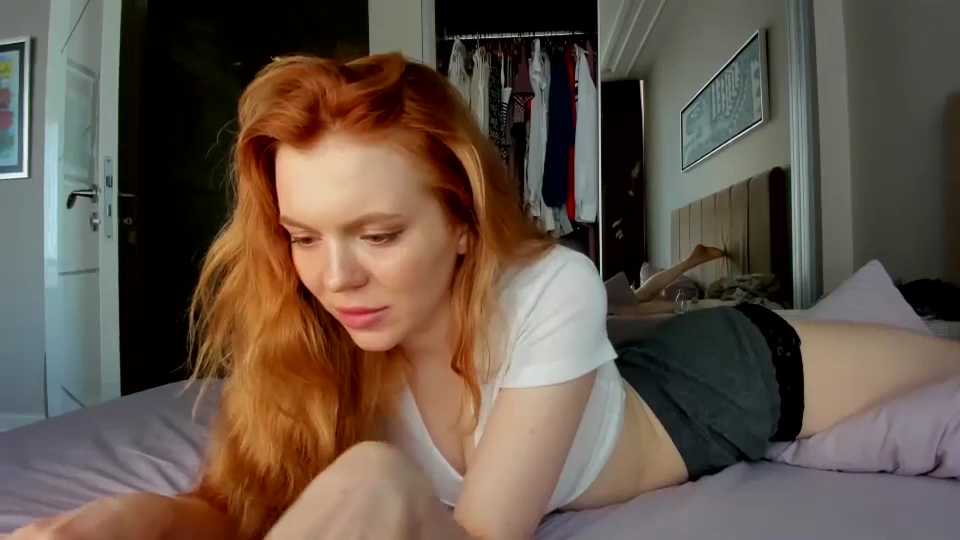 Gallery image thumbnail from Yasmean's myfreecams stream on, 08/25/2023, 13:32 image 5 of 20