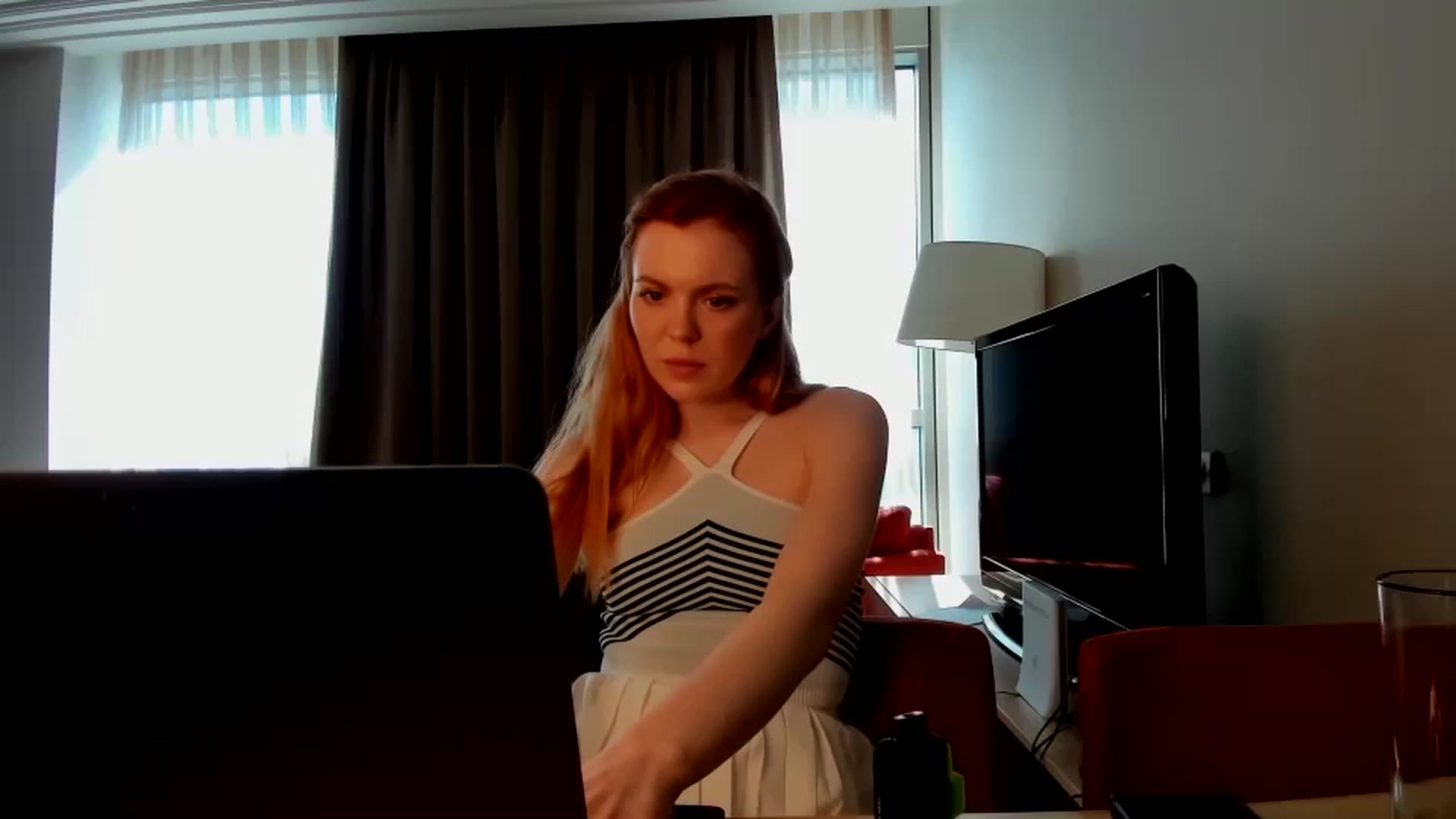 Gallery image thumbnail from Yasmean's myfreecams stream on, 08/26/2023, 08:19 image 9 of 20